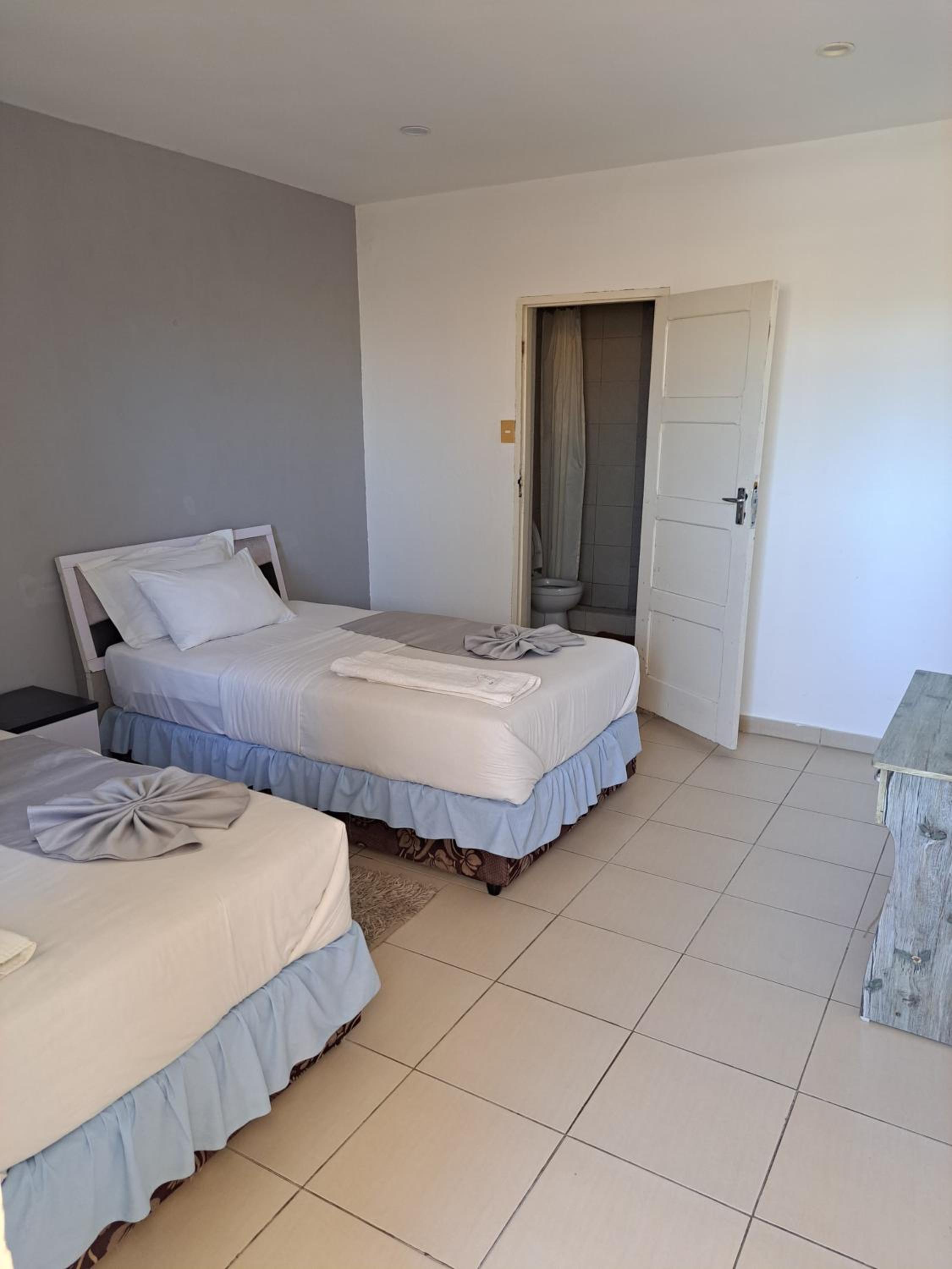 Double Room - Disability Access photo 2