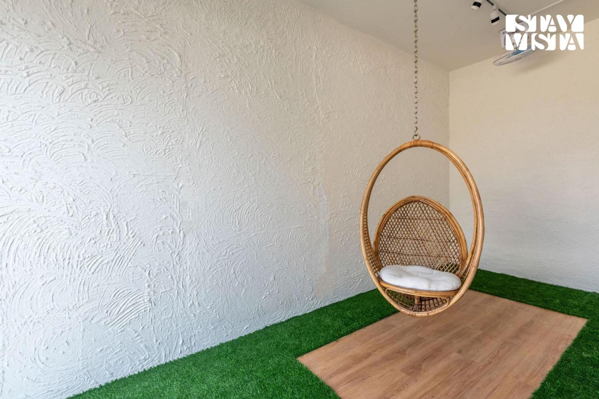 Villa photo 2