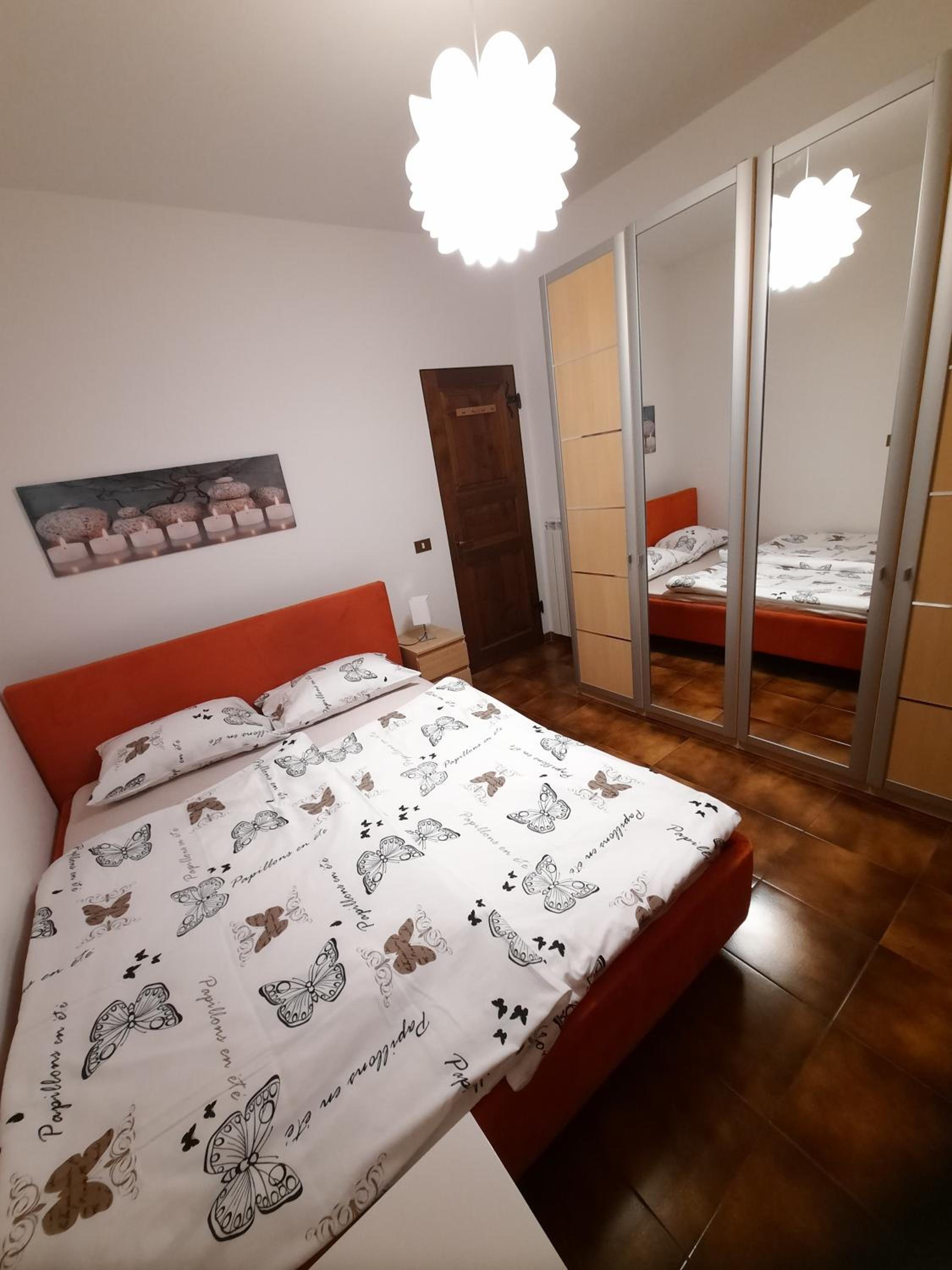 Apartment with Garden View