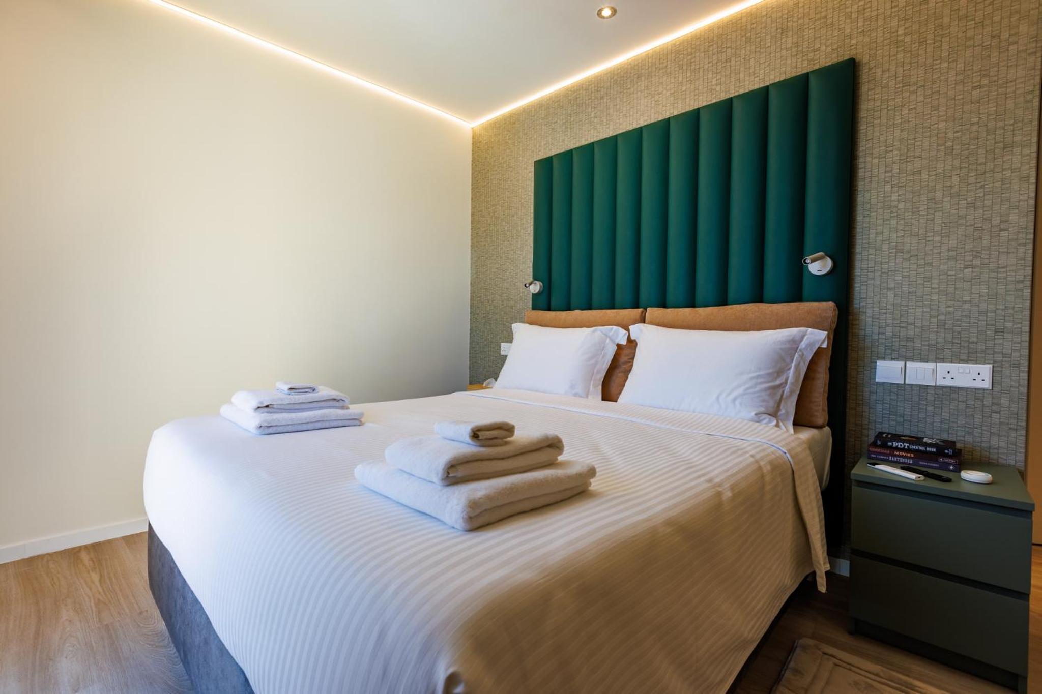 Deluxe Suite with Sea View
