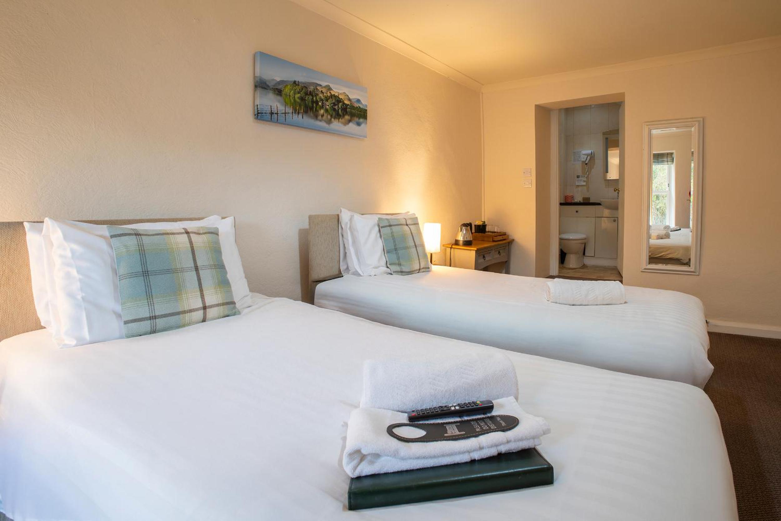 Standard Twin Room