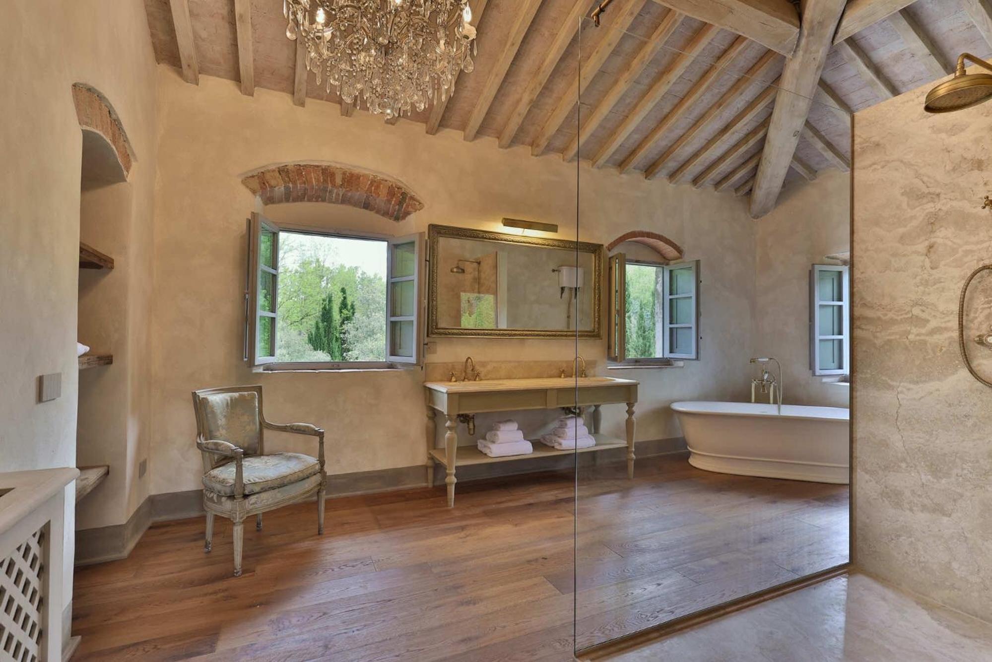 Villa photo 3