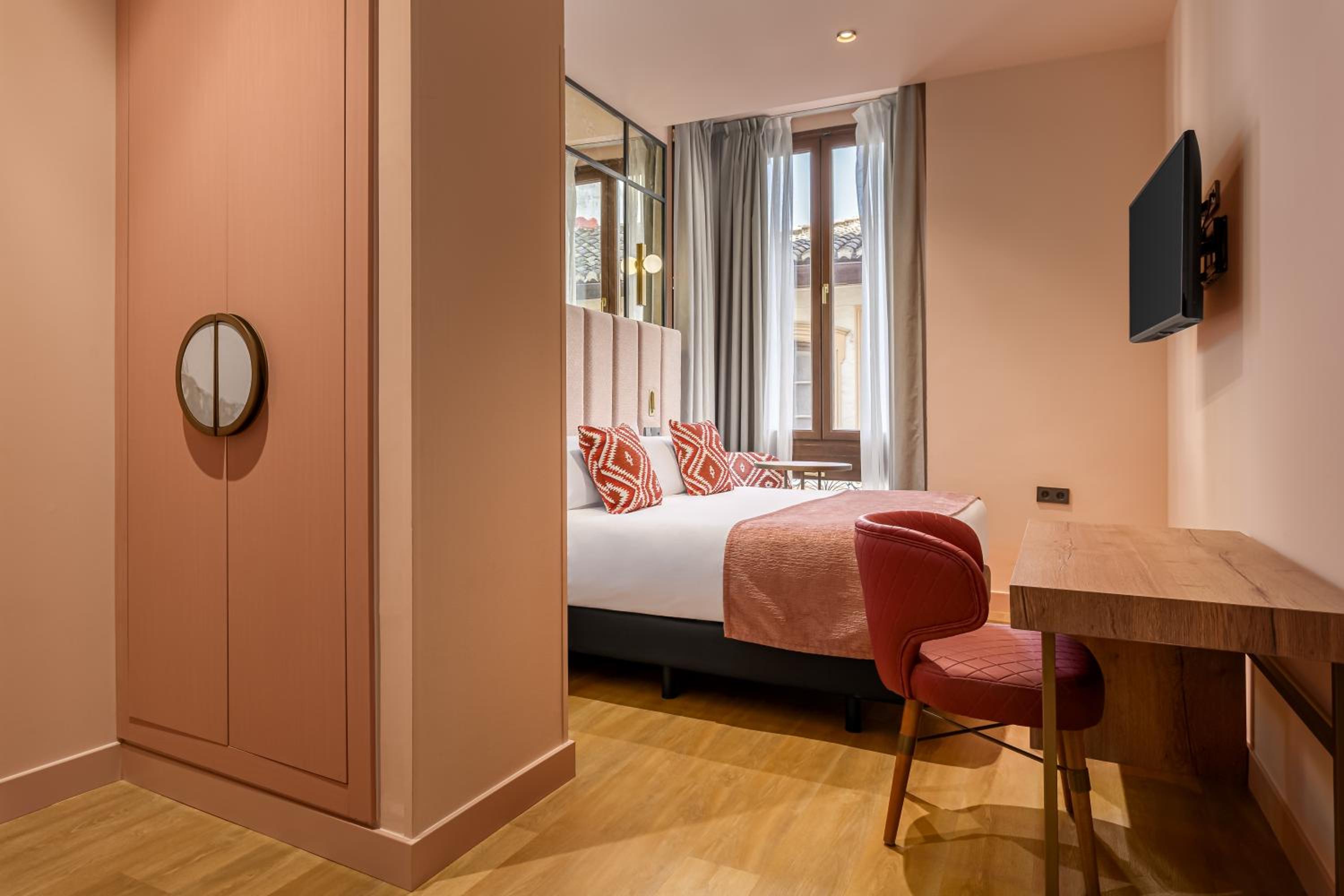 Executive Double Room - Photo 1