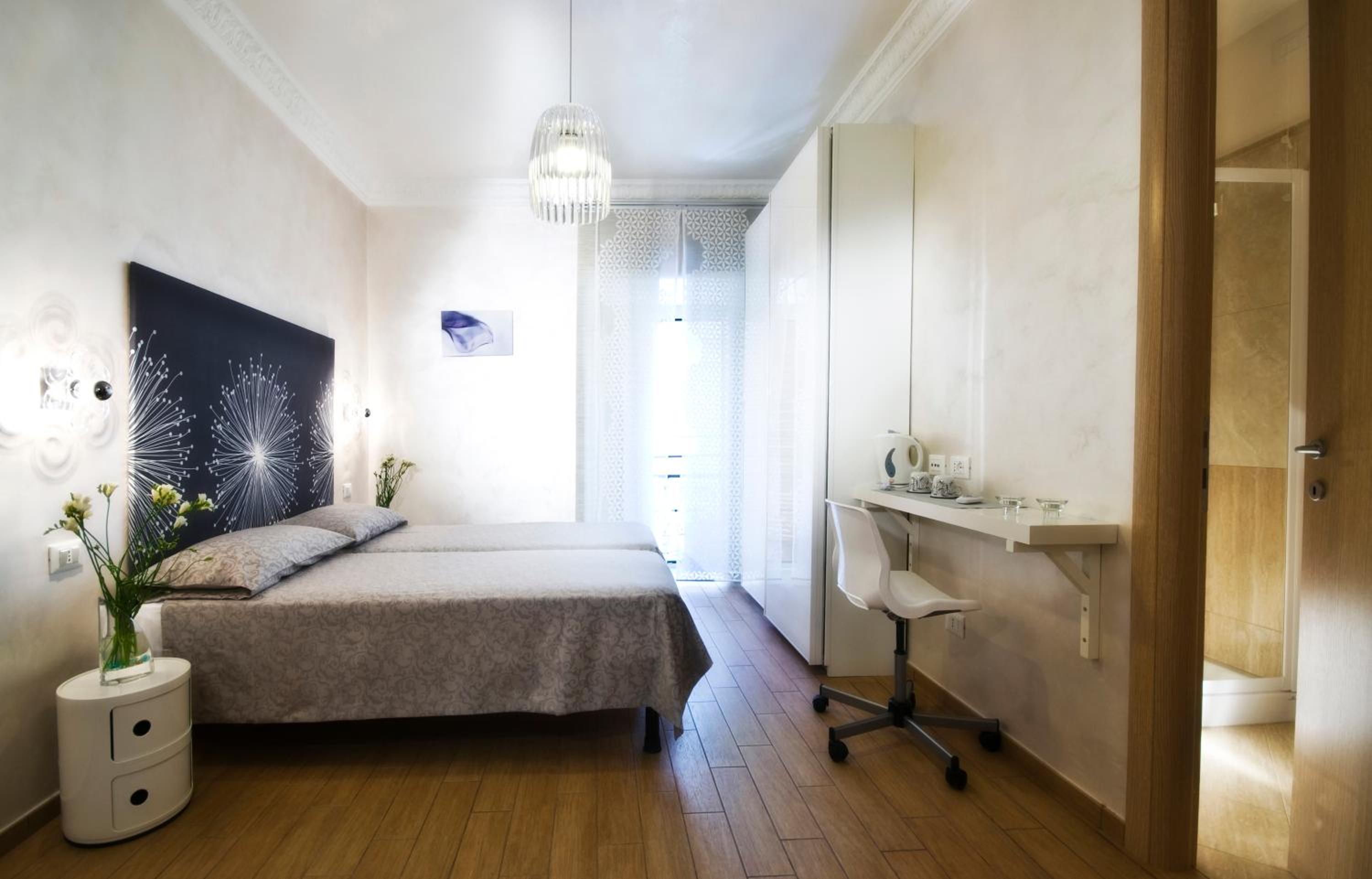 Double or Twin Room photo 3