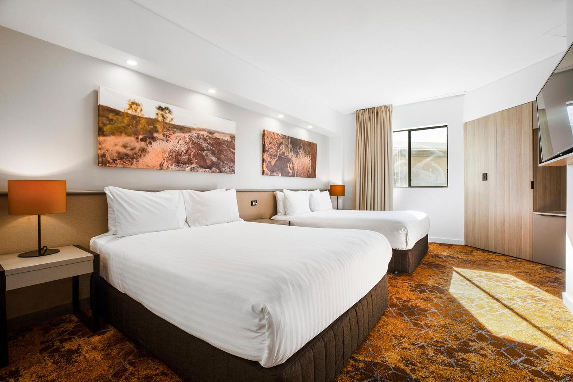One-Bedroom Suite with Two Queen Beds