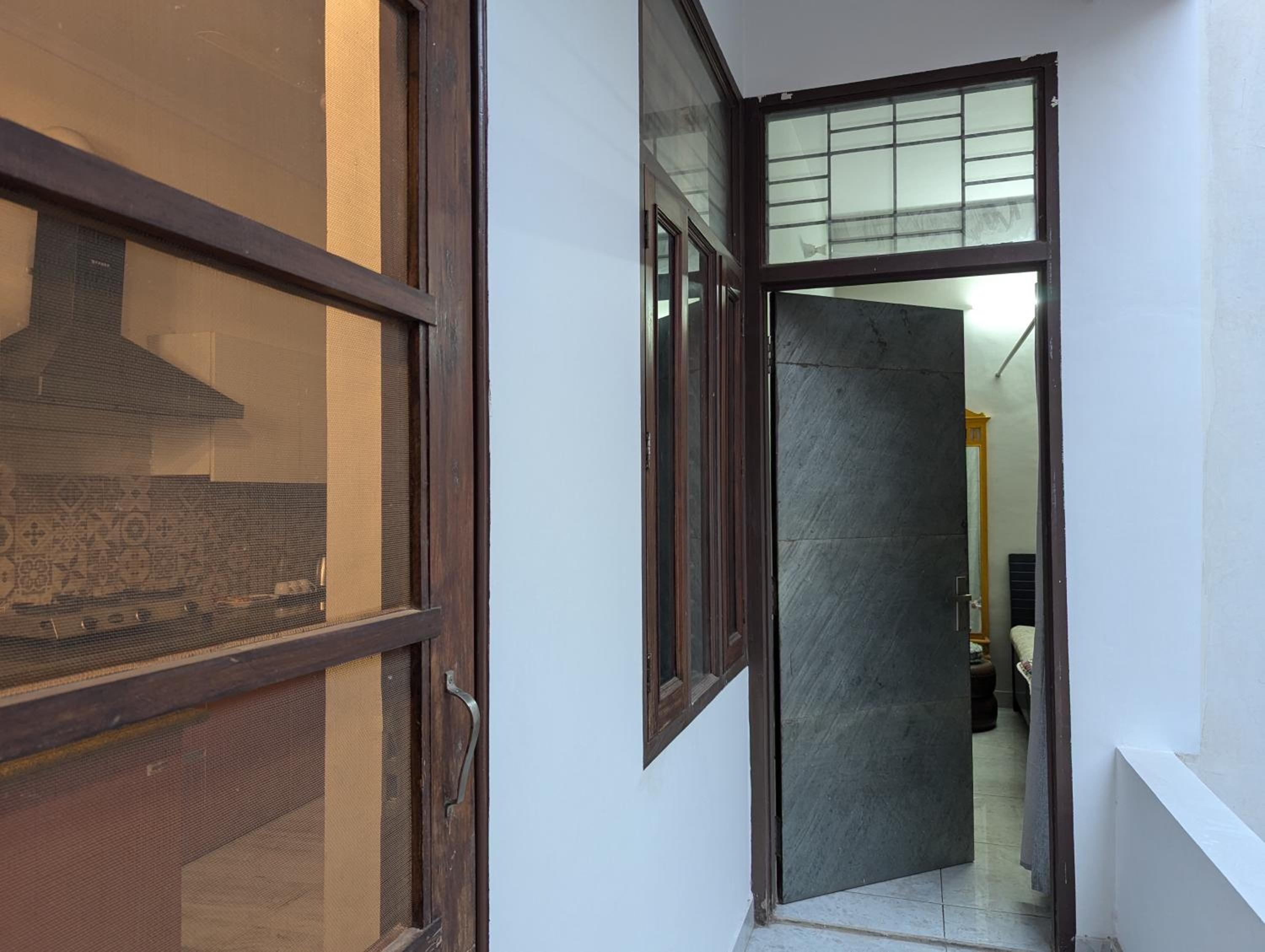 Two-Bedroom Apartment - Photo 15