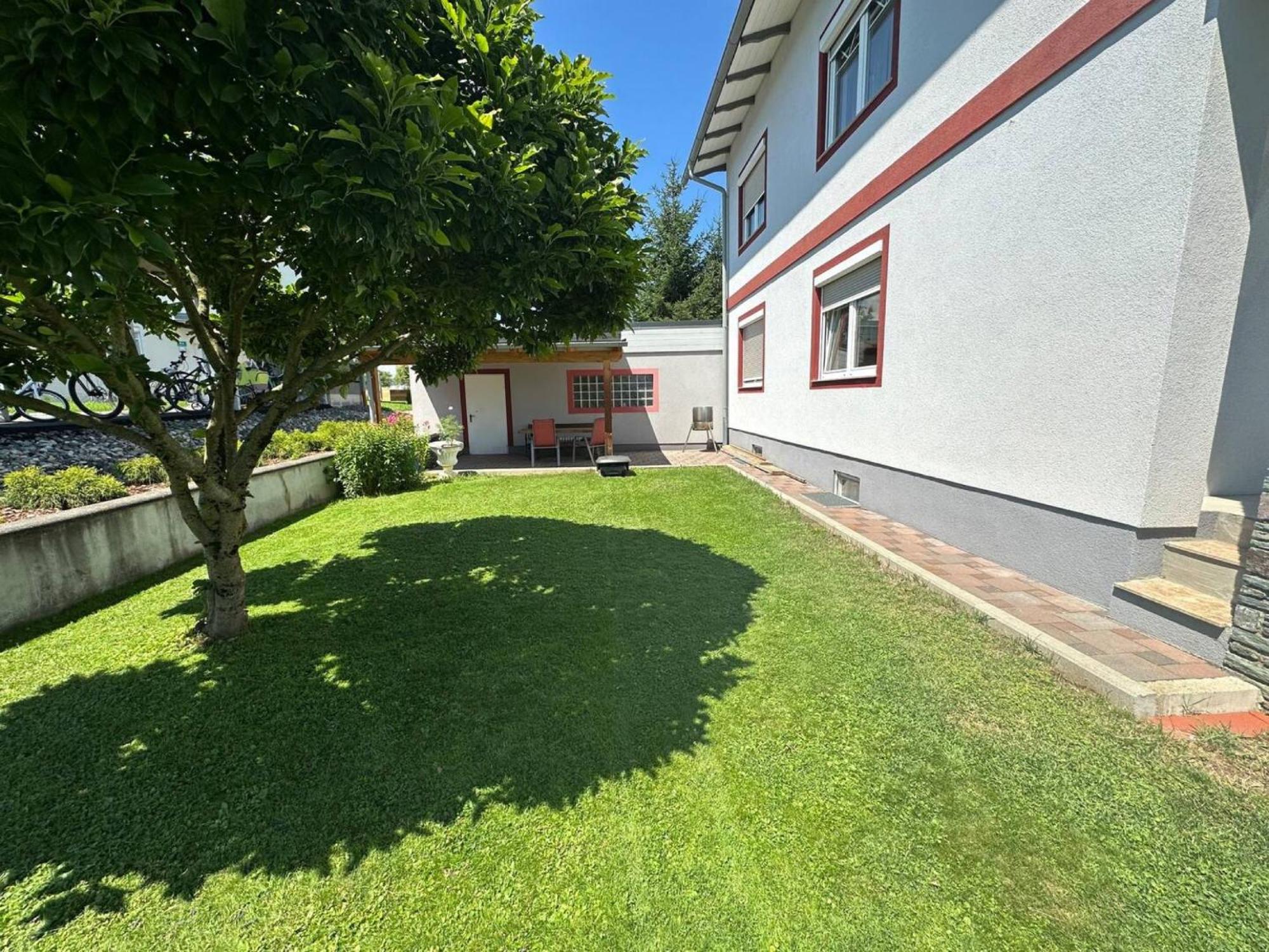 Superior One-Bedroom Apartment With Balcony photo 2