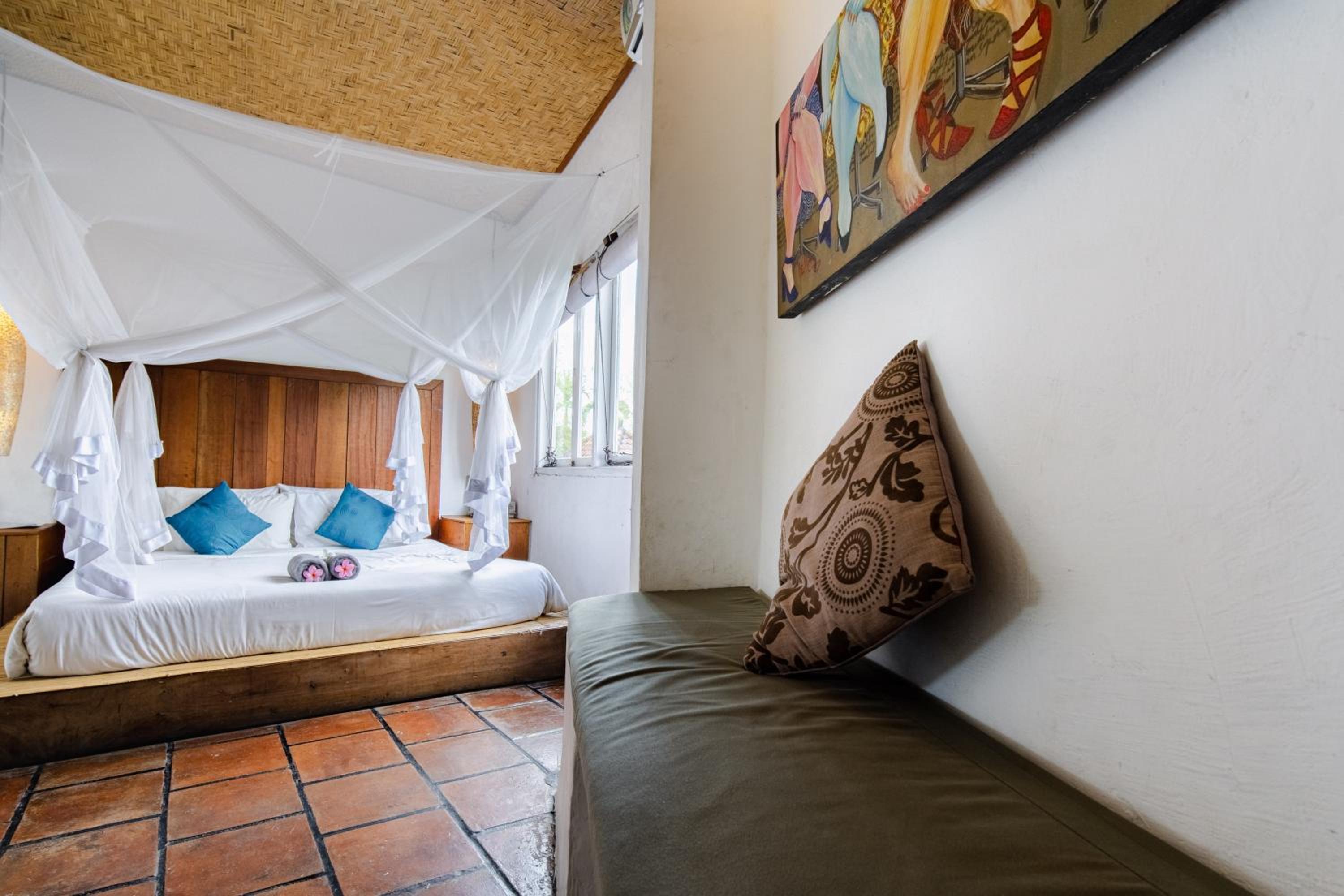 Deluxe Double Room - Photo 25