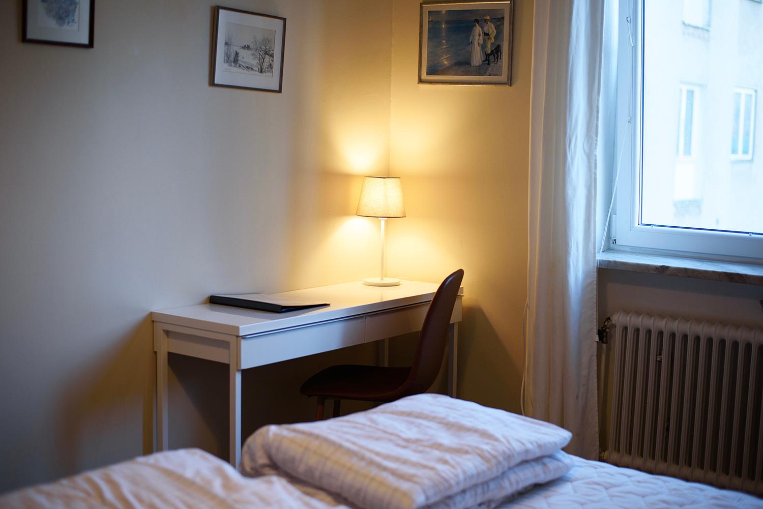 Single Room with Shared Bathroom photo 3
