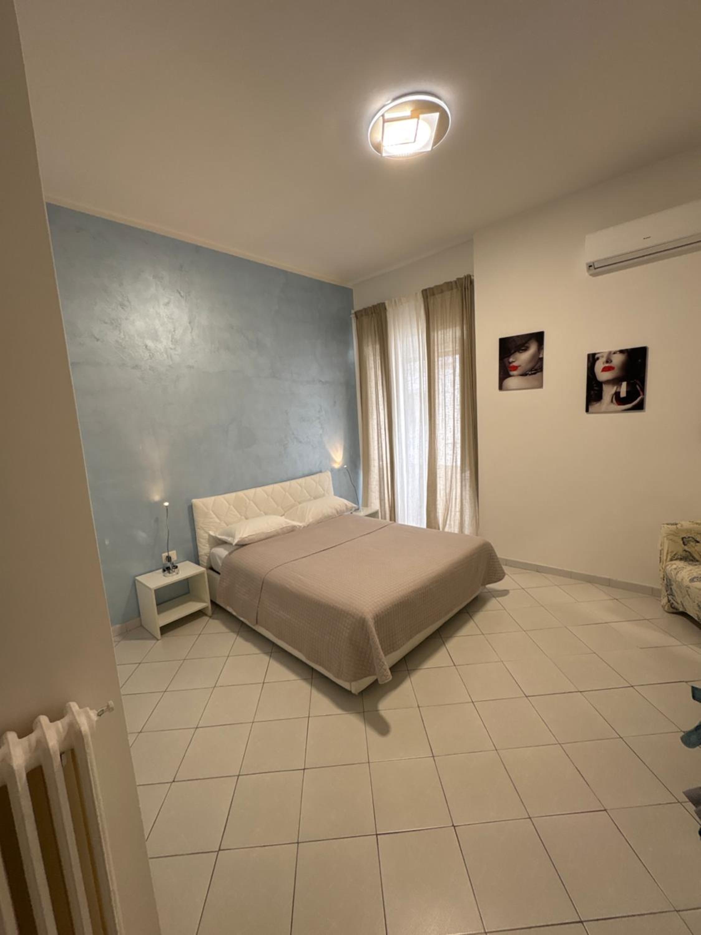 Standard Double Room with Window - Photo 3