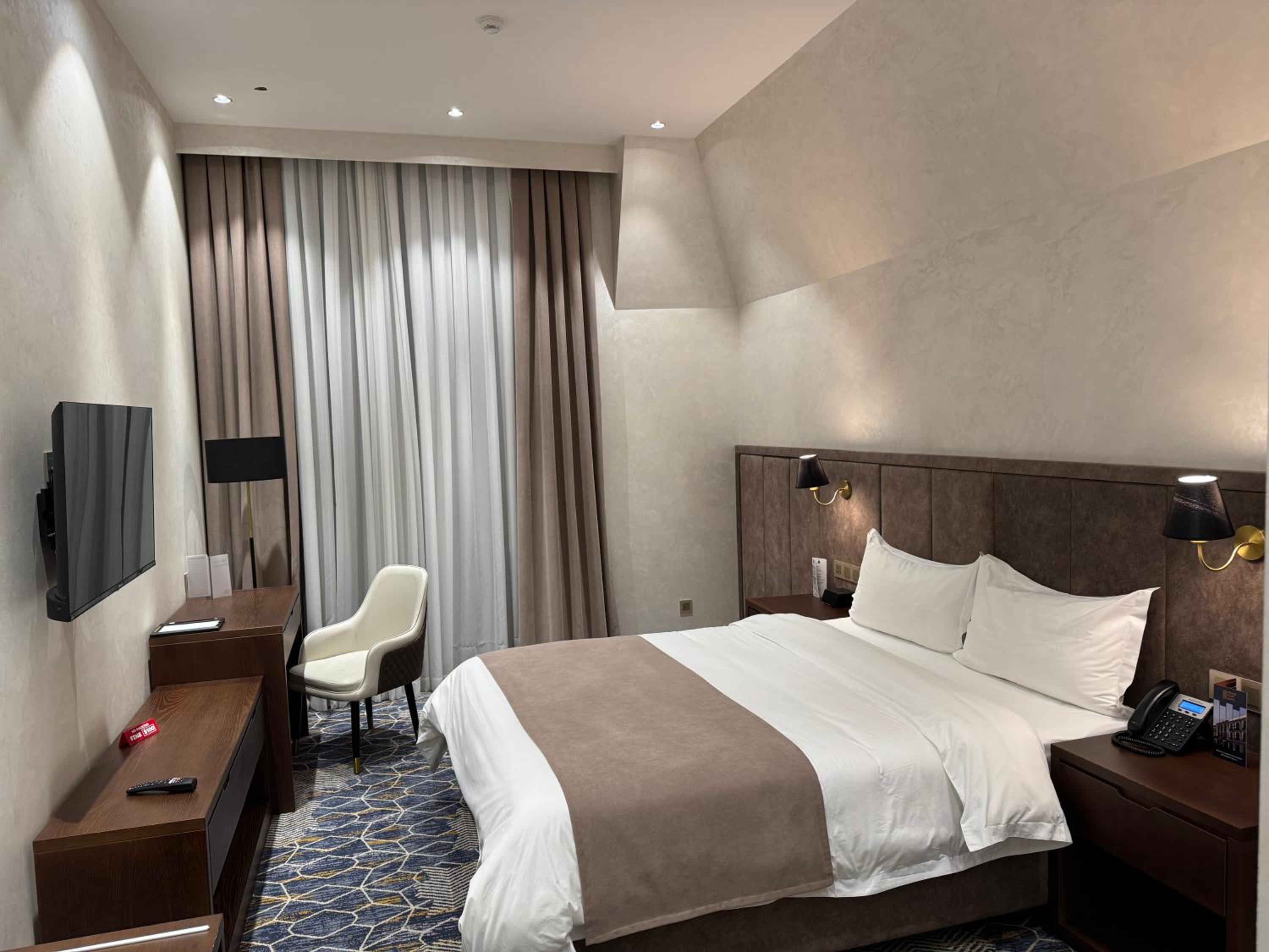Budget Double Room photo 1