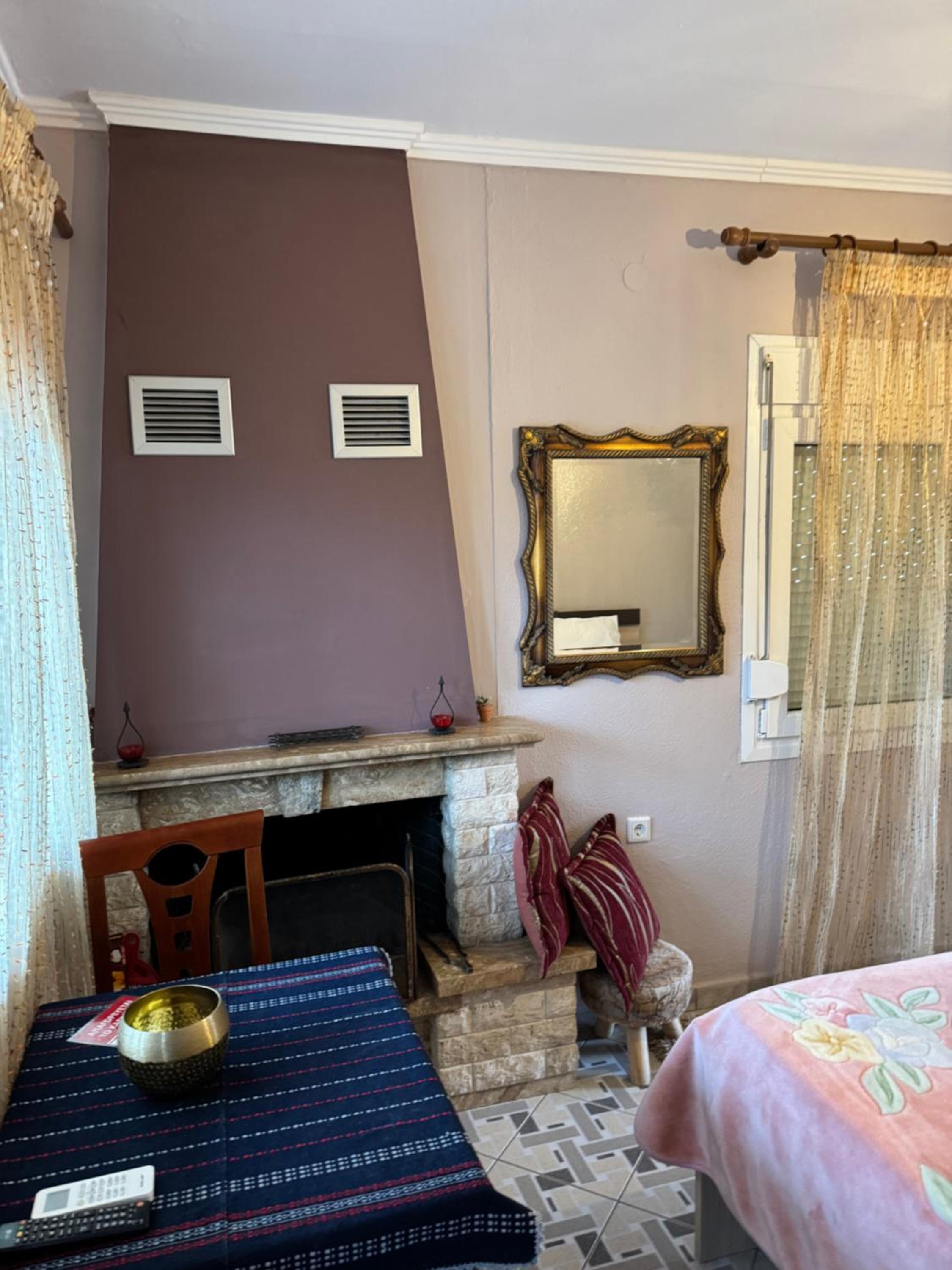 Deluxe Double Room with Balcony photo 2