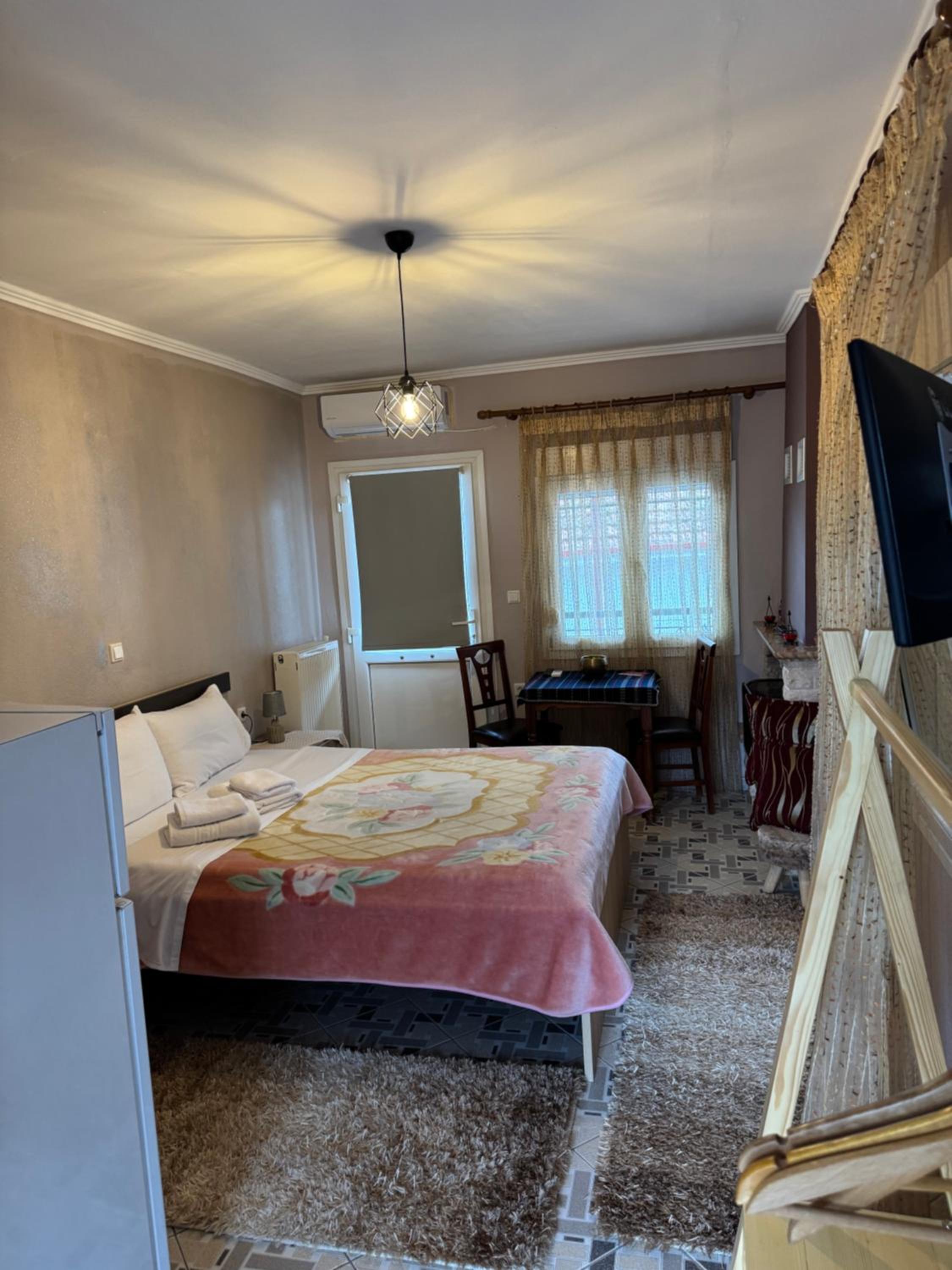 Deluxe Double Room with Balcony photo 3