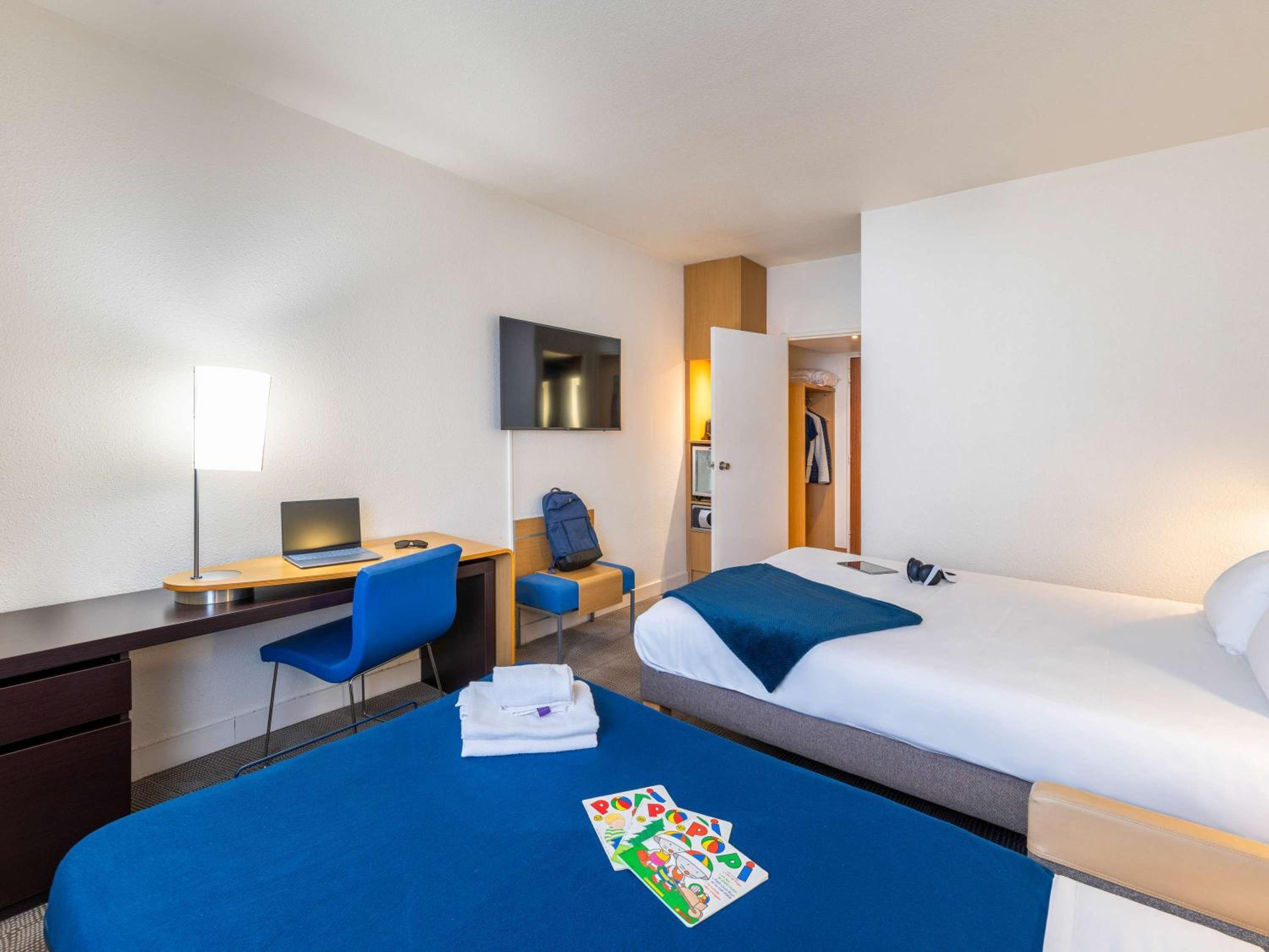 Classic Double Room with Sofa Bed