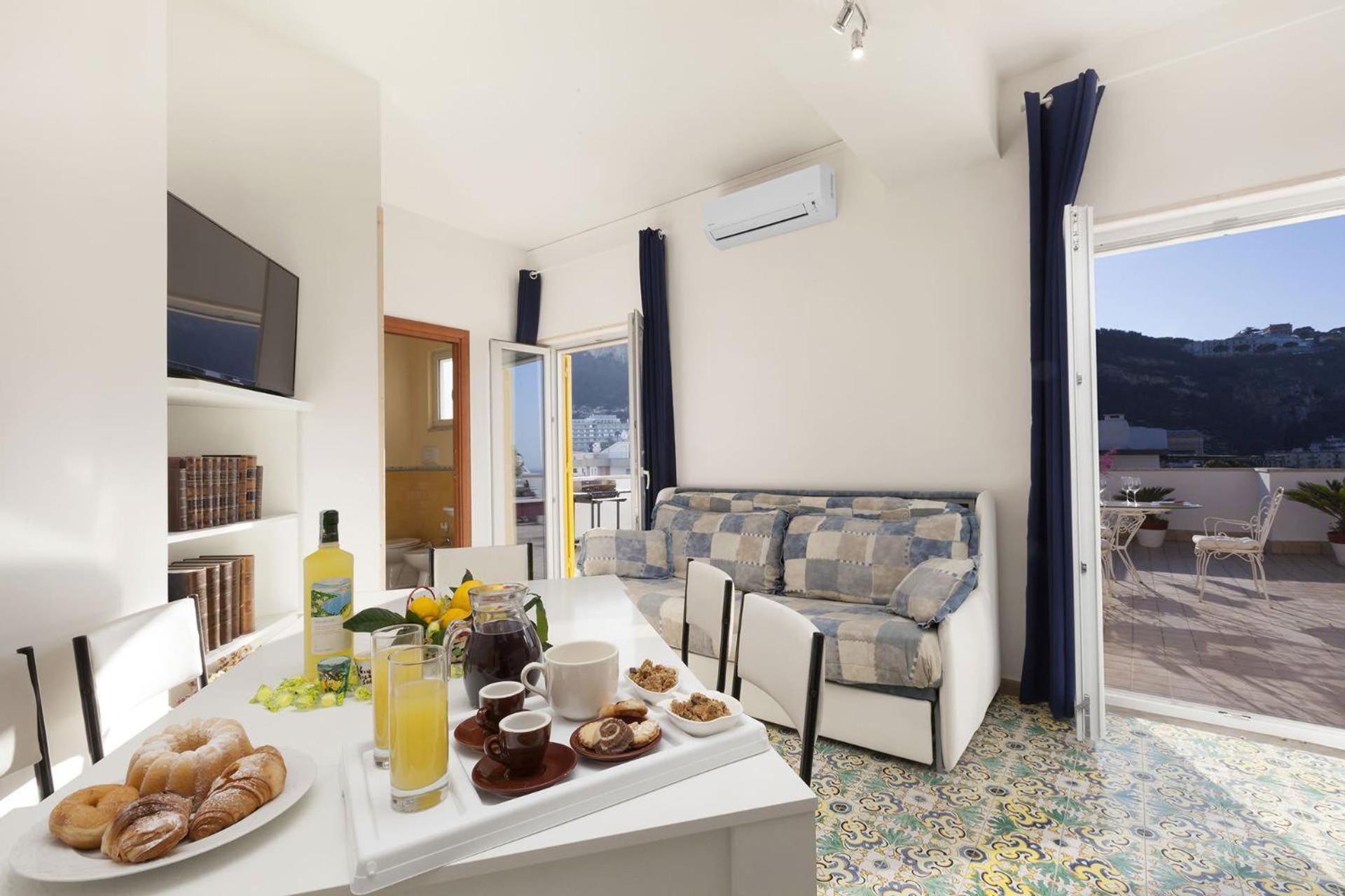 Two-Bedroom Apartment - Sea View