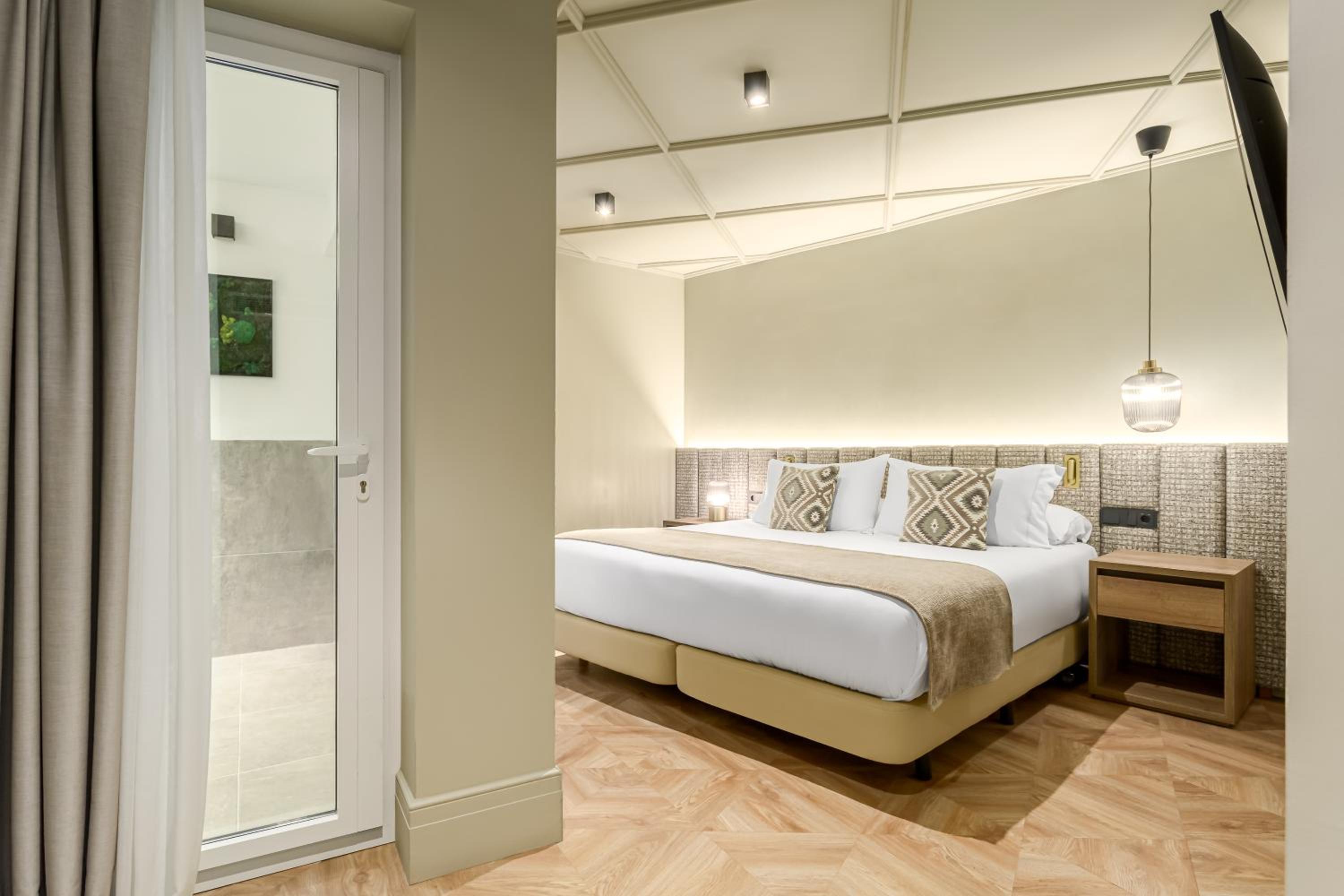 Junior Suite - Photo 2