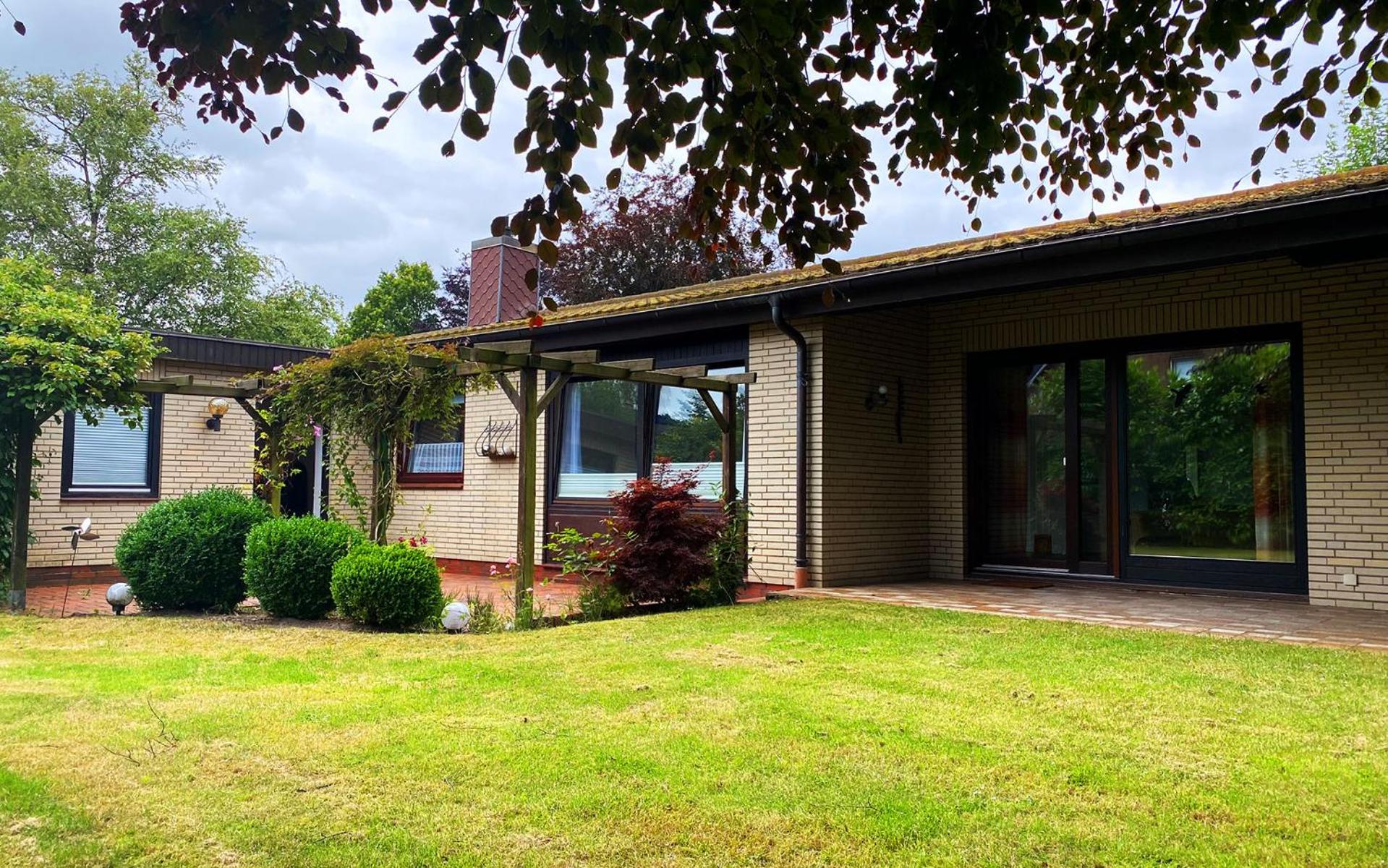 Two-Bedroom House photo 2