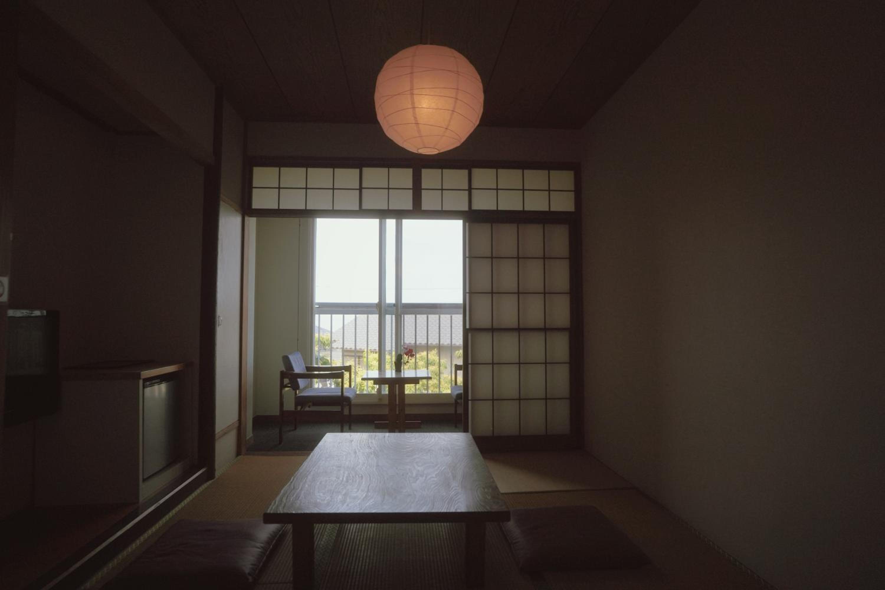 Japanese-Style Room (7.5 Tatami), Shared Bathroom photo 3