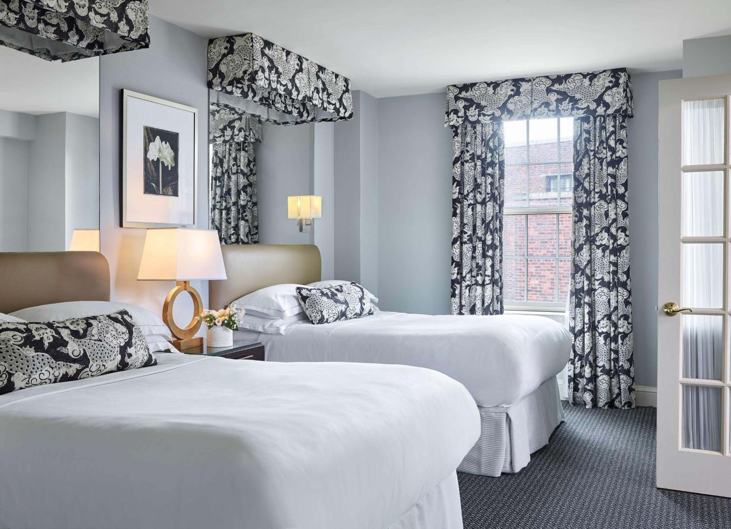 One-Bedroom Double Suite thumbnail 6