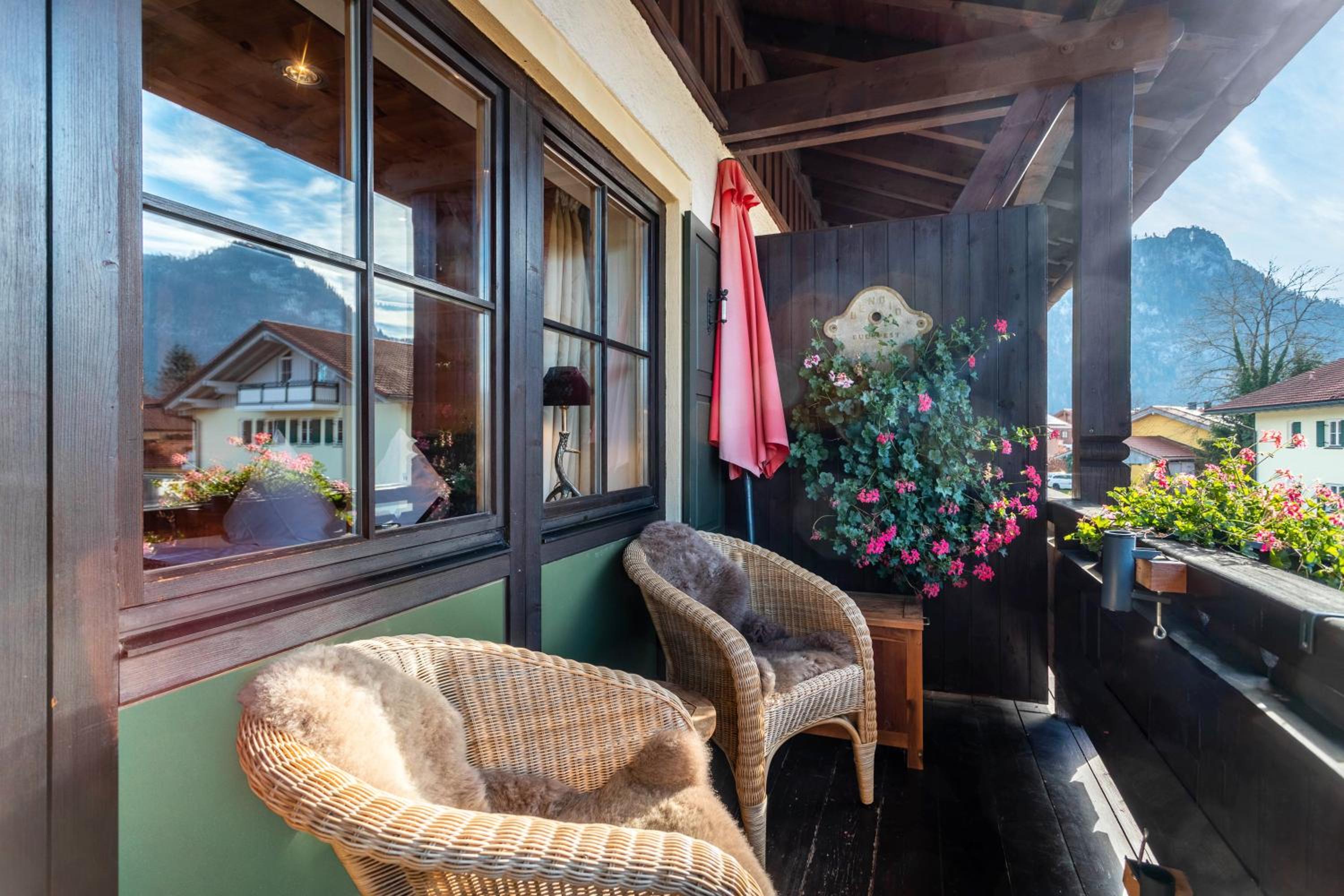 Studio with Mountain View photo 3