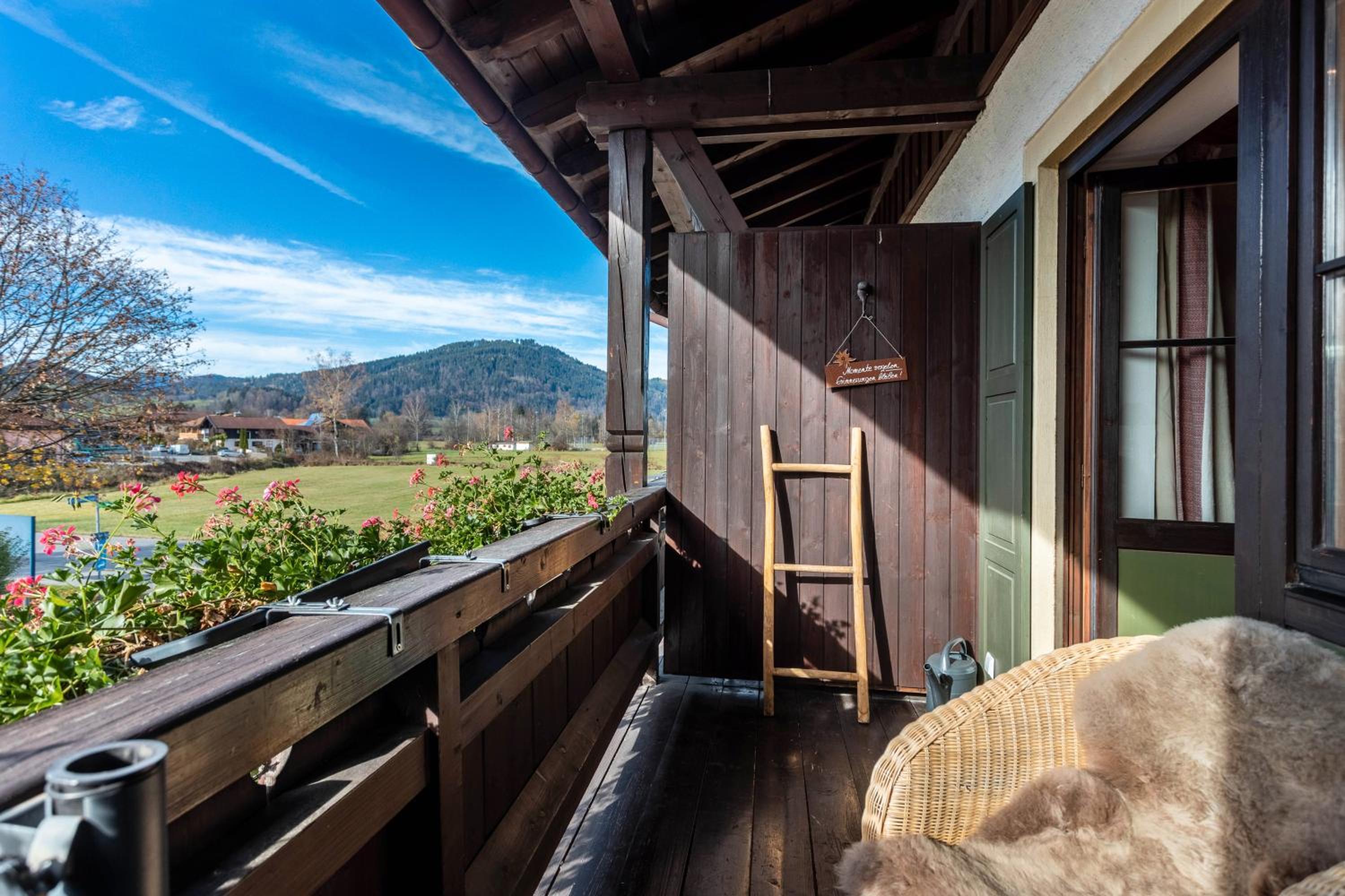 Studio with Mountain View photo 2