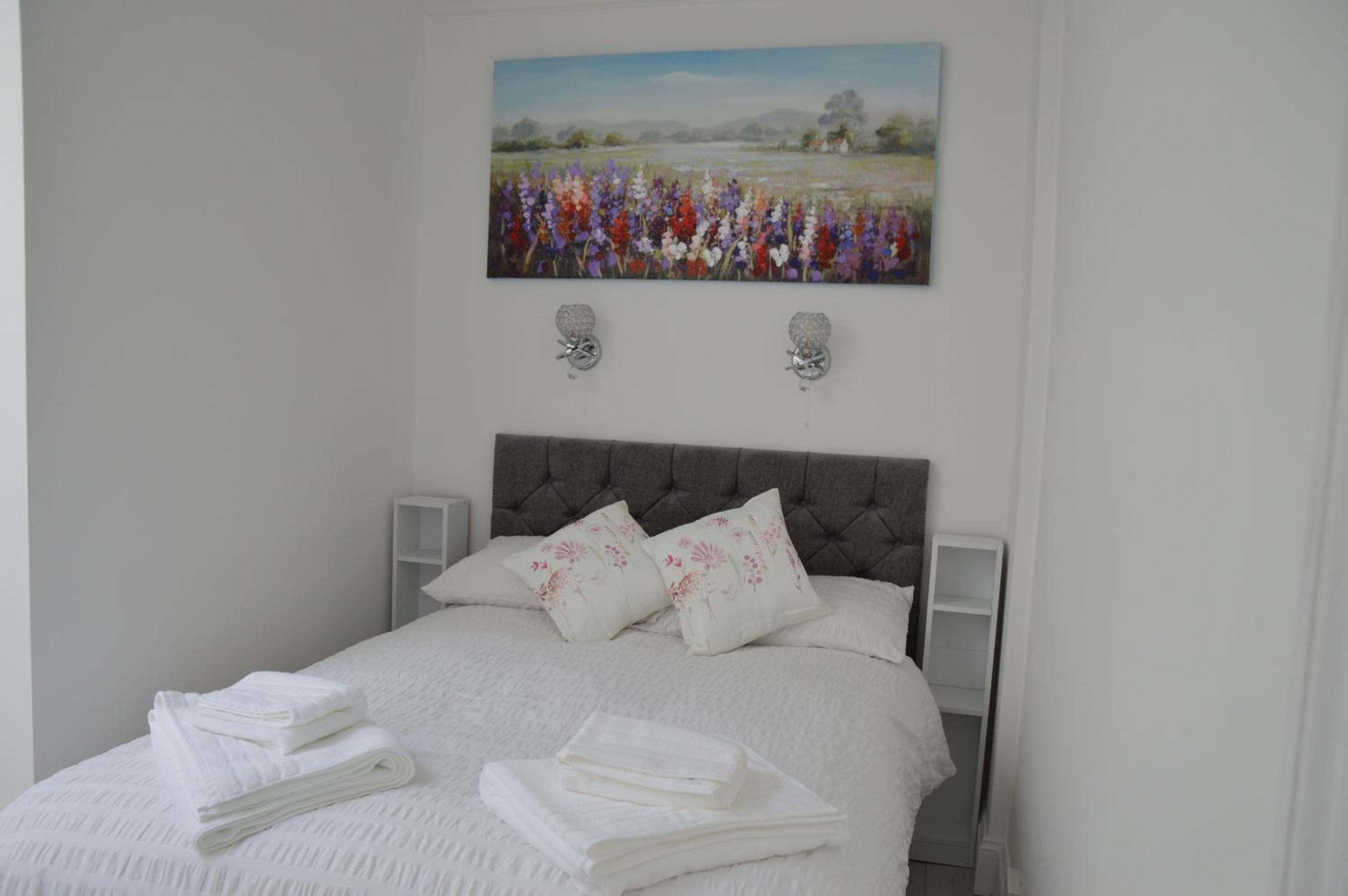 Double Room with Private Bathroom photo 2