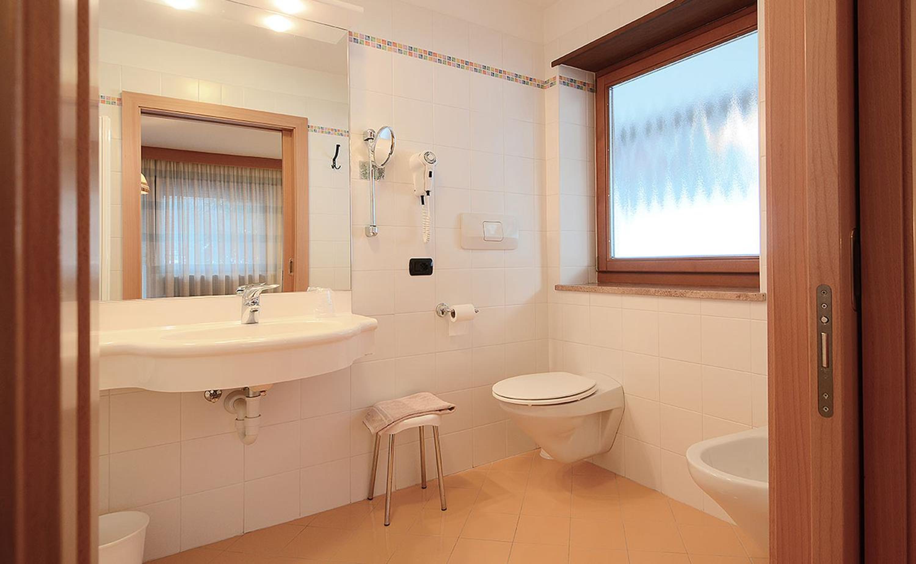 Classic Triple Room photo 3