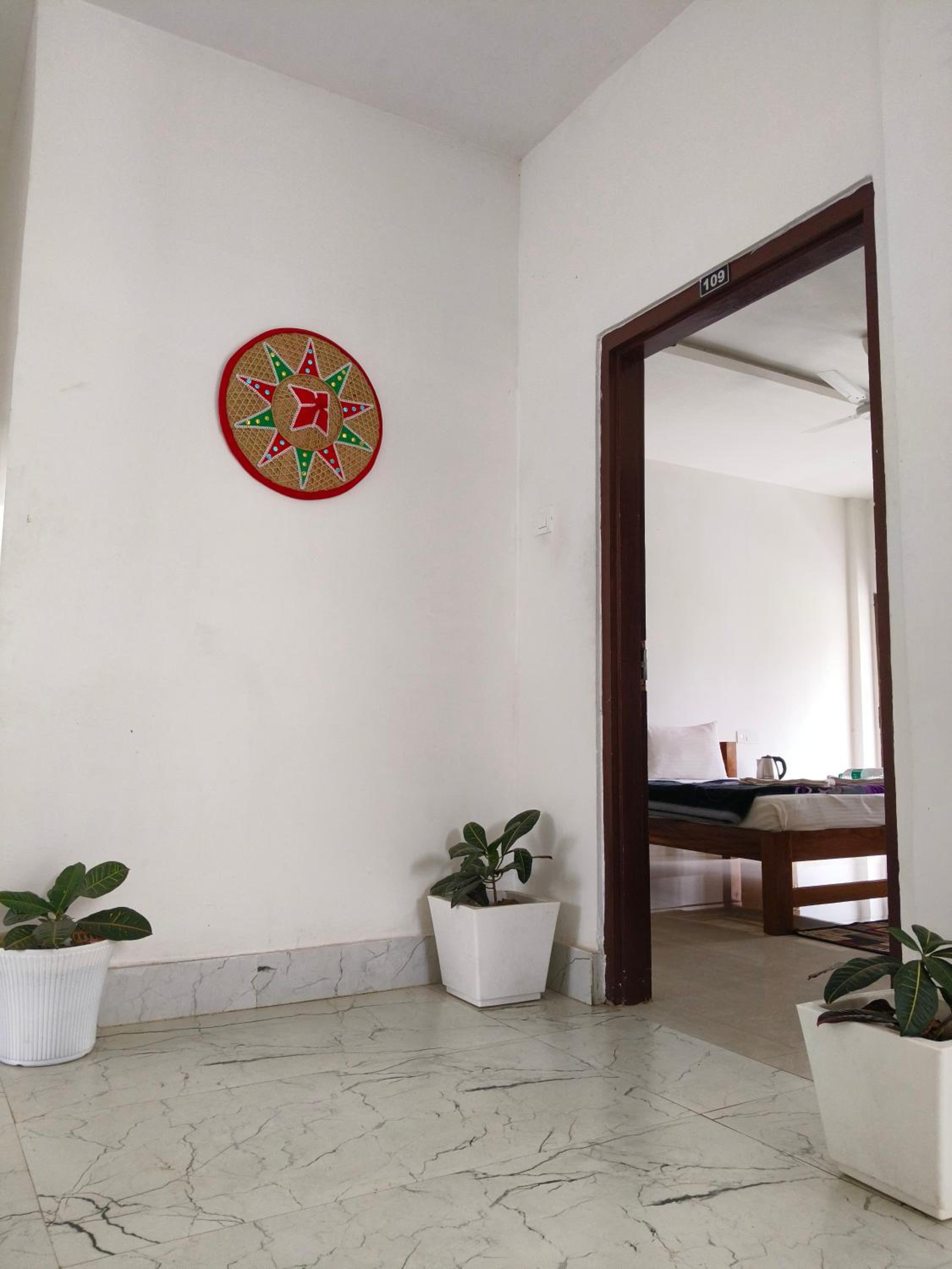 Deluxe Queen Room - Photo 1