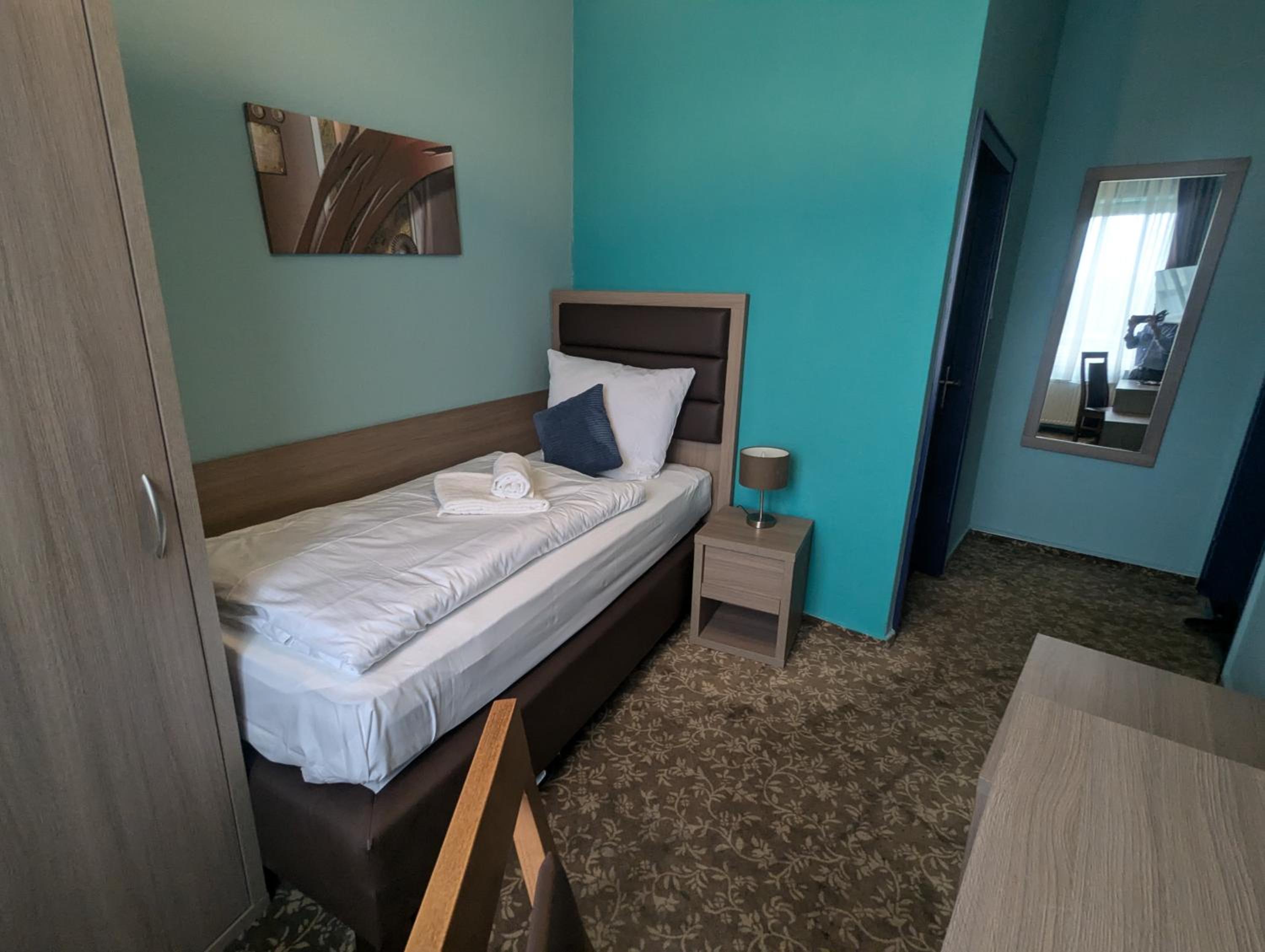 Single Room photo 1