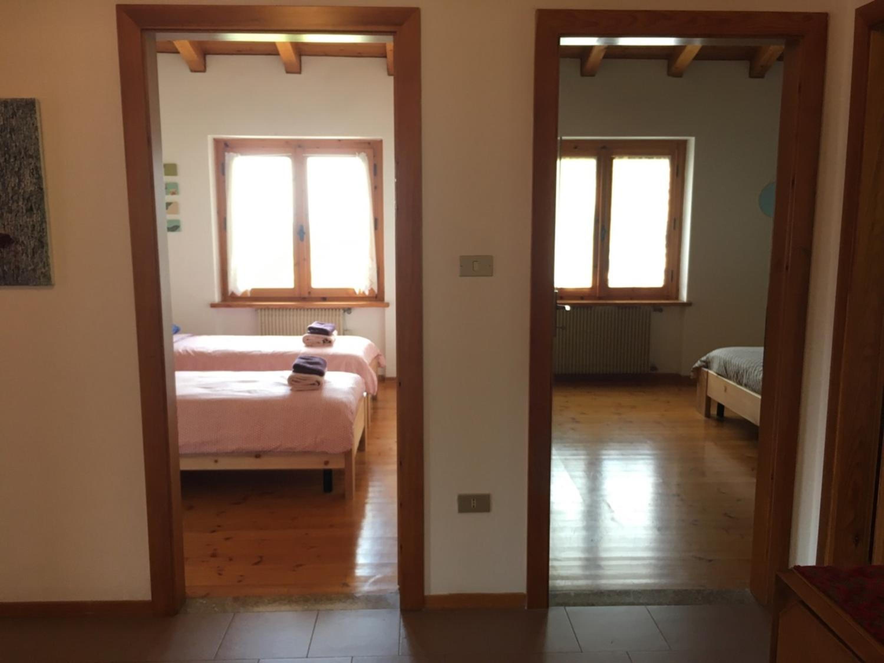 Three-Bedroom Premium Apartment with Balcony photo 2