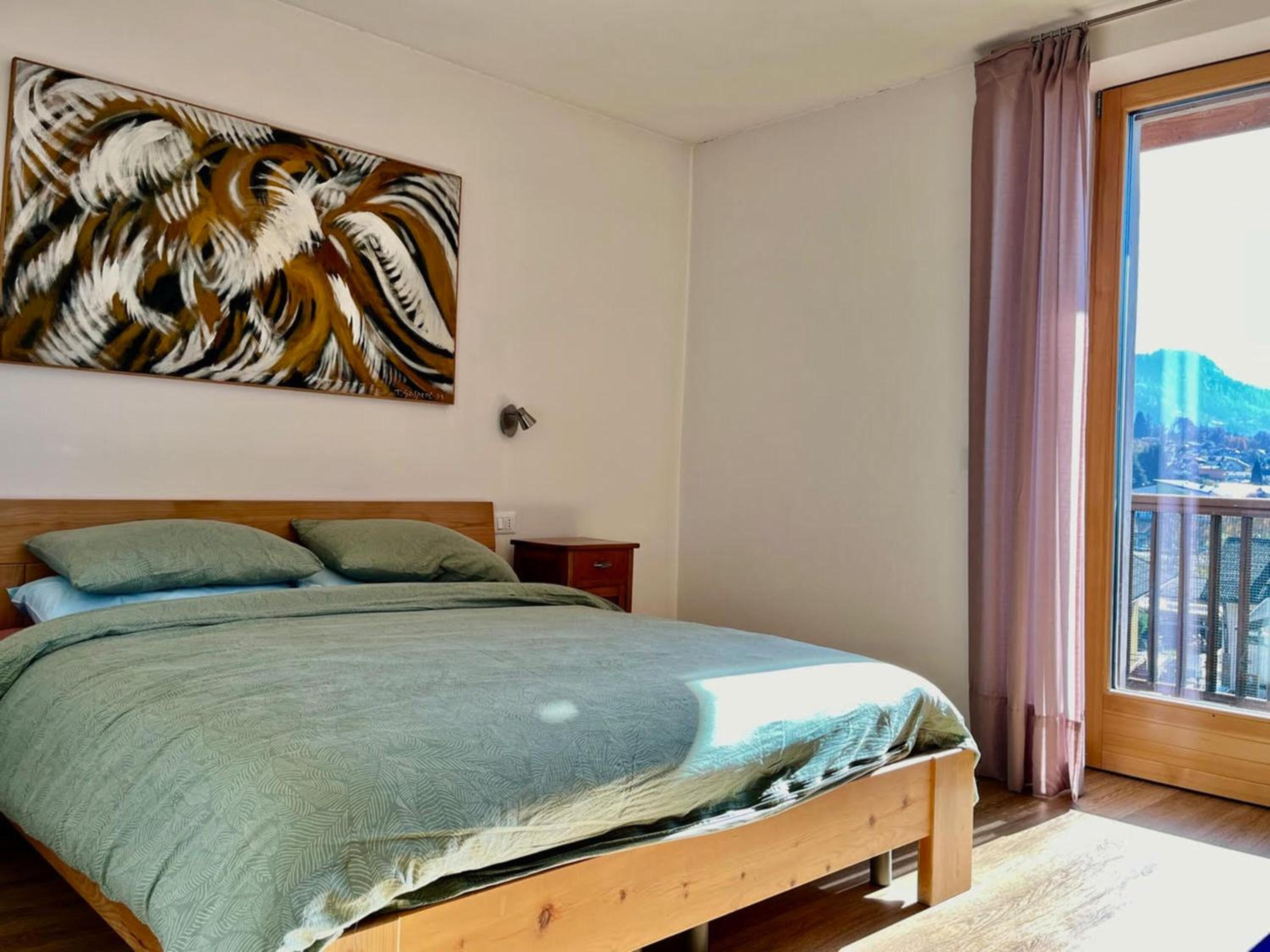Two-Bedroom Deluxe Apartment with Balcony photo 1