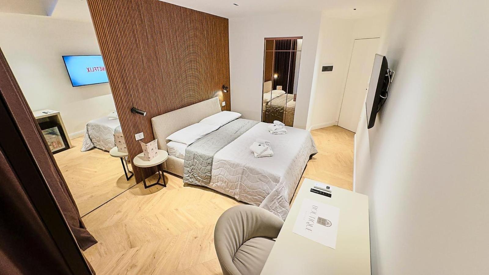 Deluxe Room photo 1
