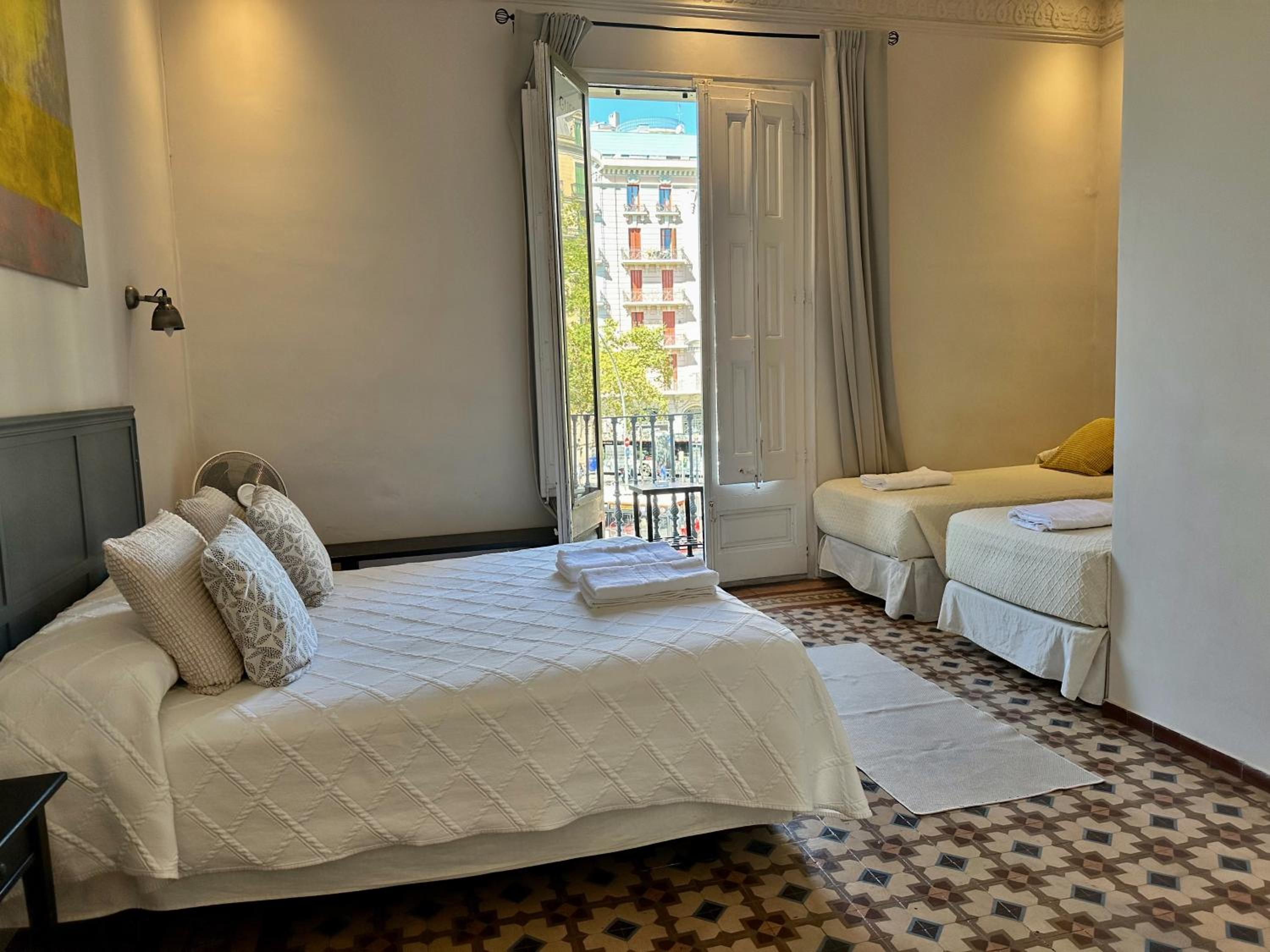 Habitación Cuádruple con Balcón