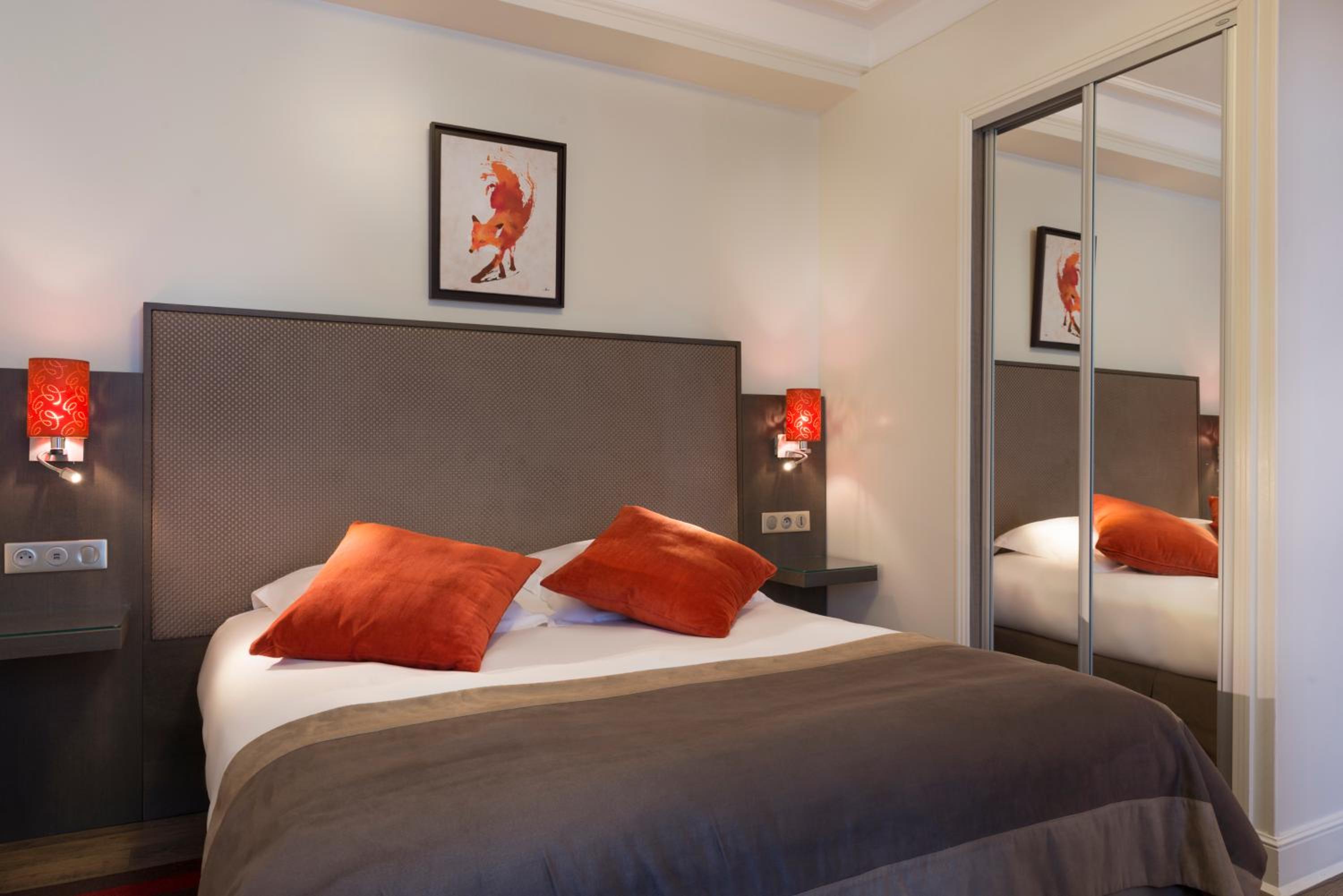 Classic Double Room