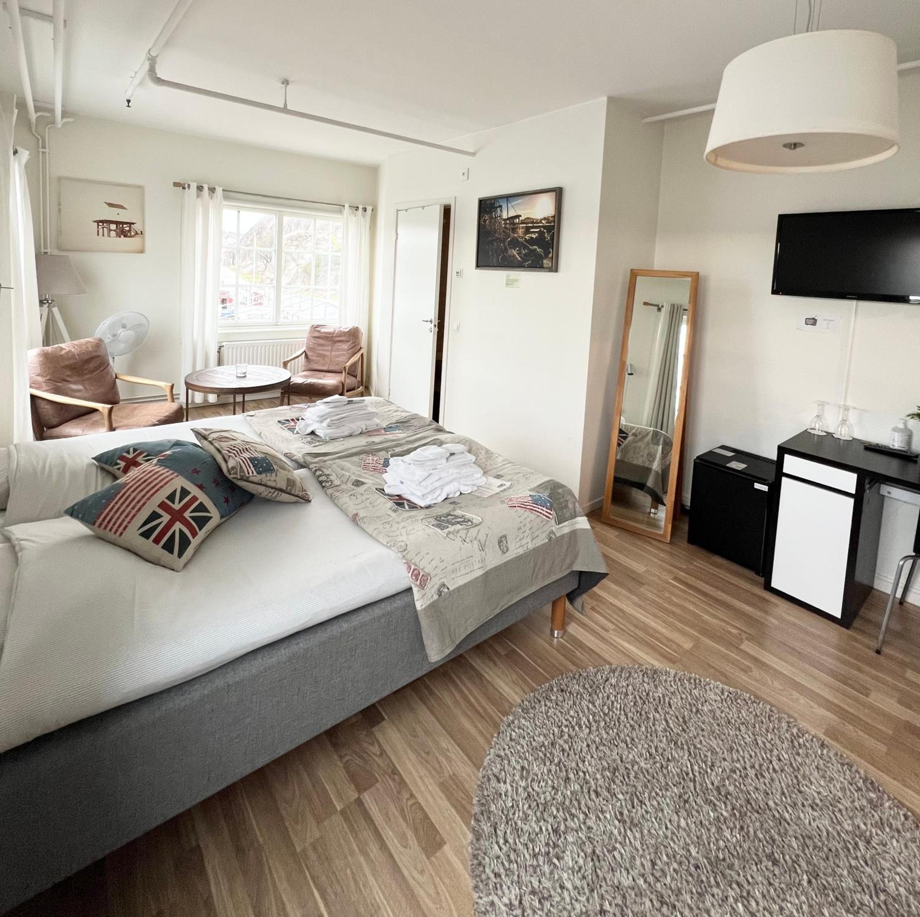 Superior Twin Room with Sea View photo 3