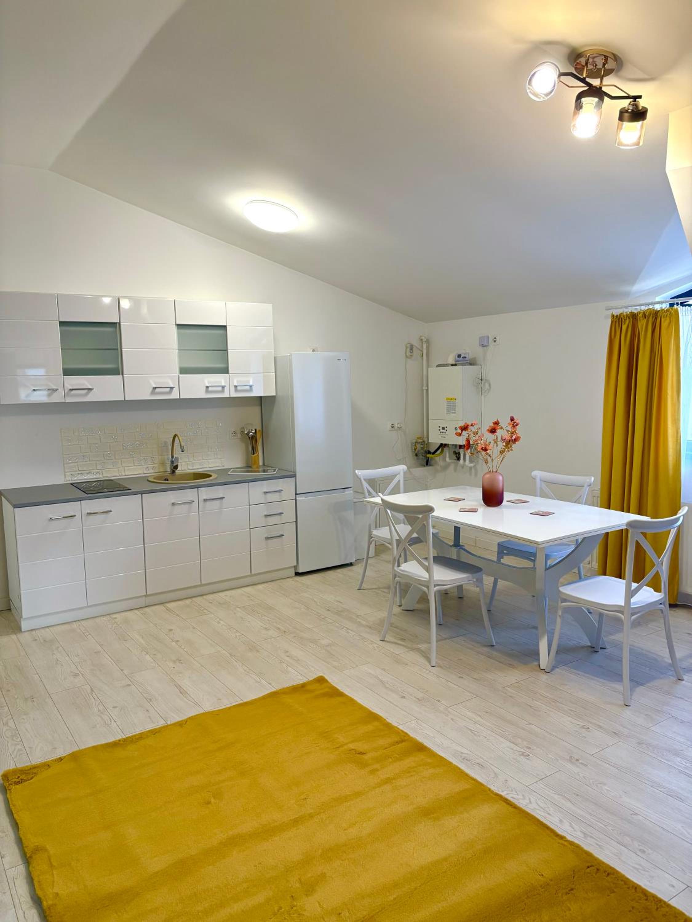 Two-Bedroom Deluxe Apartment photo 2