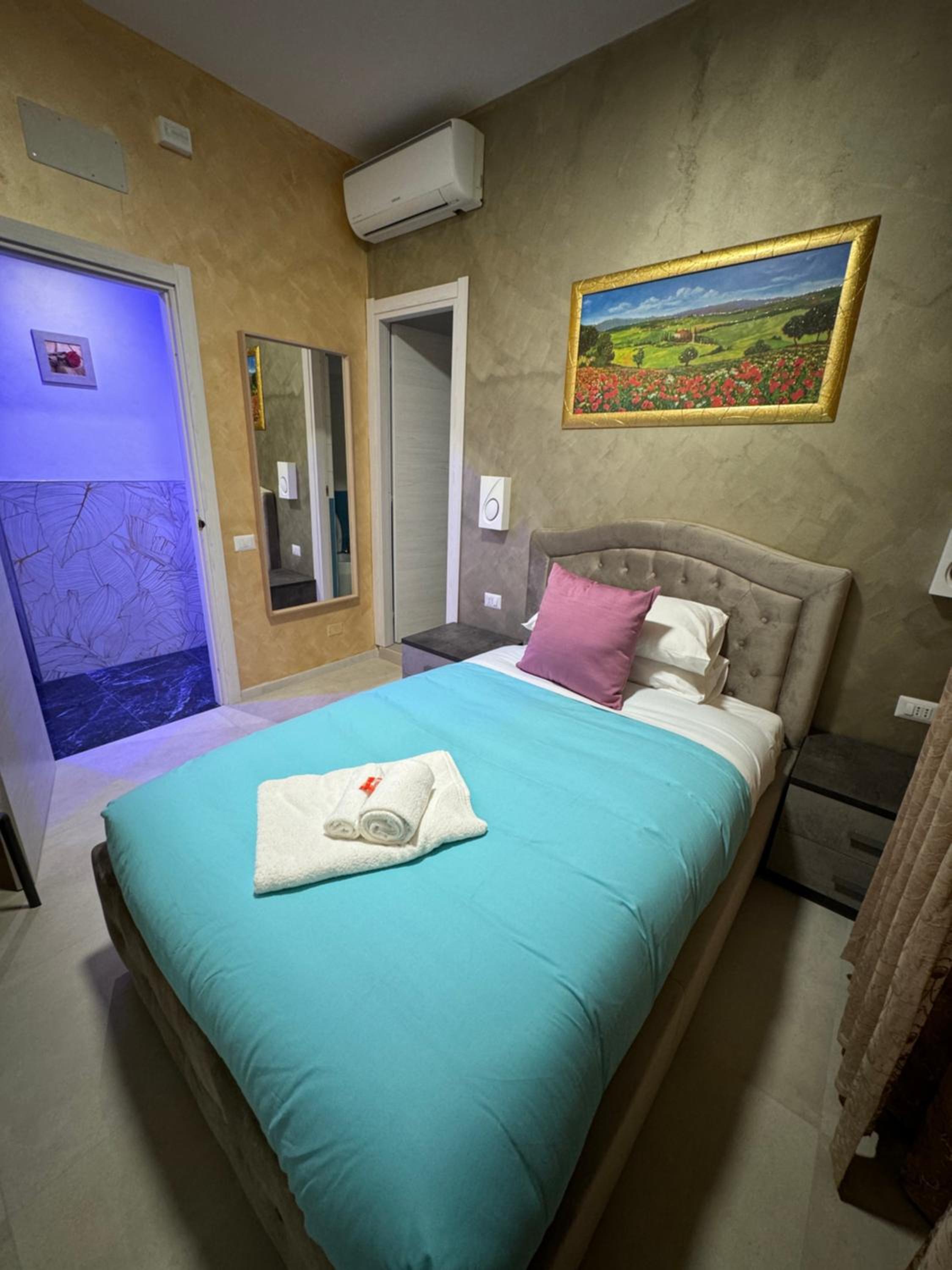 Single Room with Private Bathroom