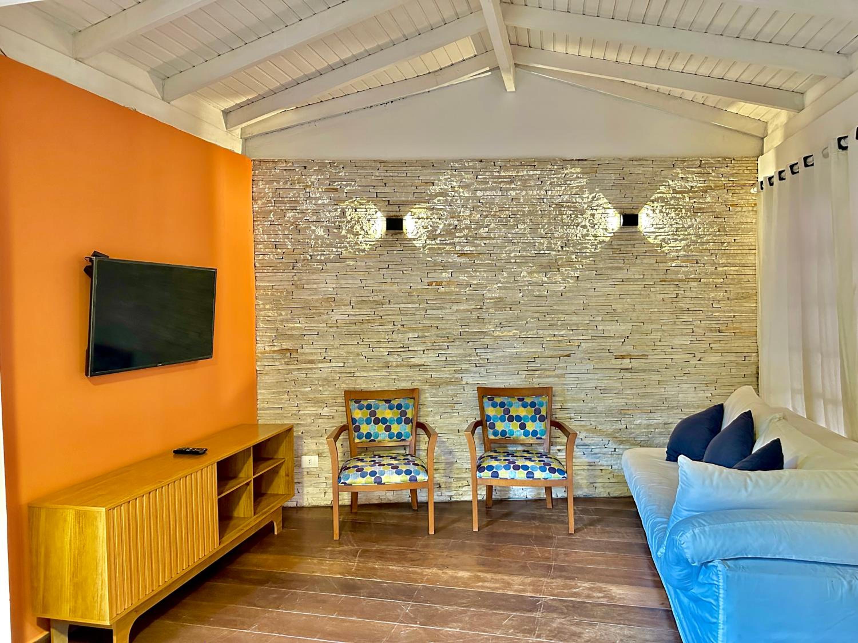 Two-Bedroom House photo 3