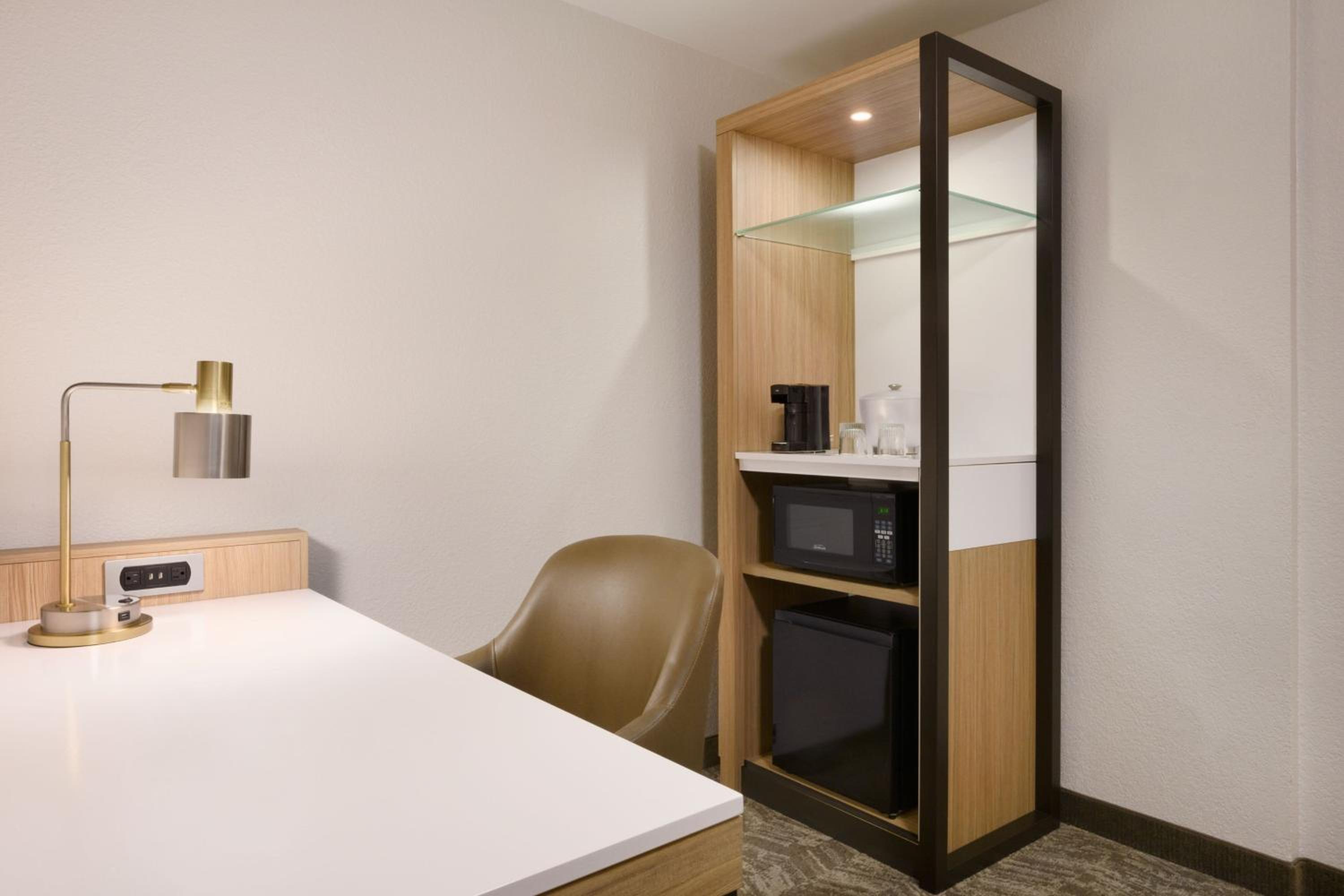 King Suite with Sofa Bed - Photo 4