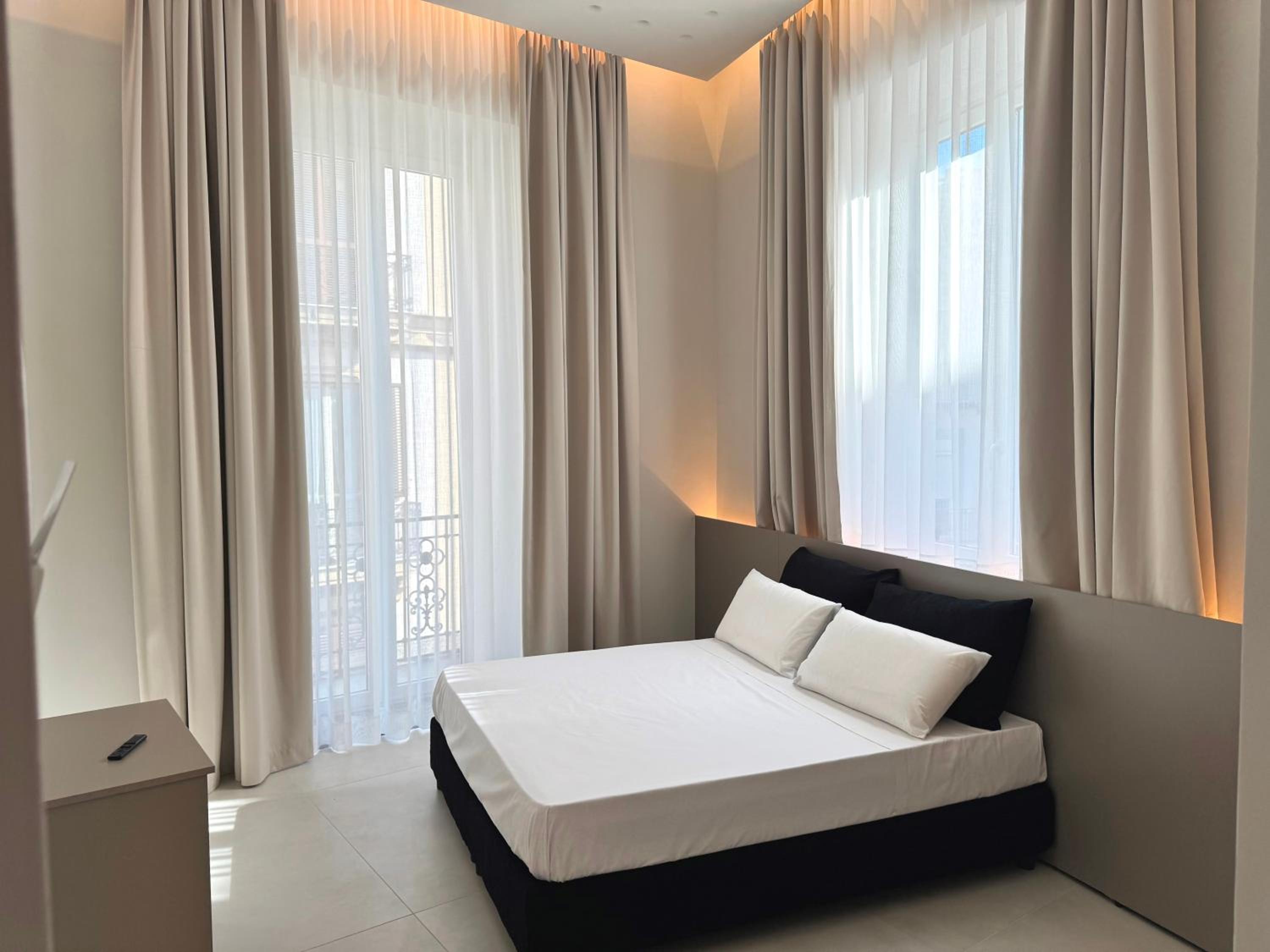 Luxury Triple Room