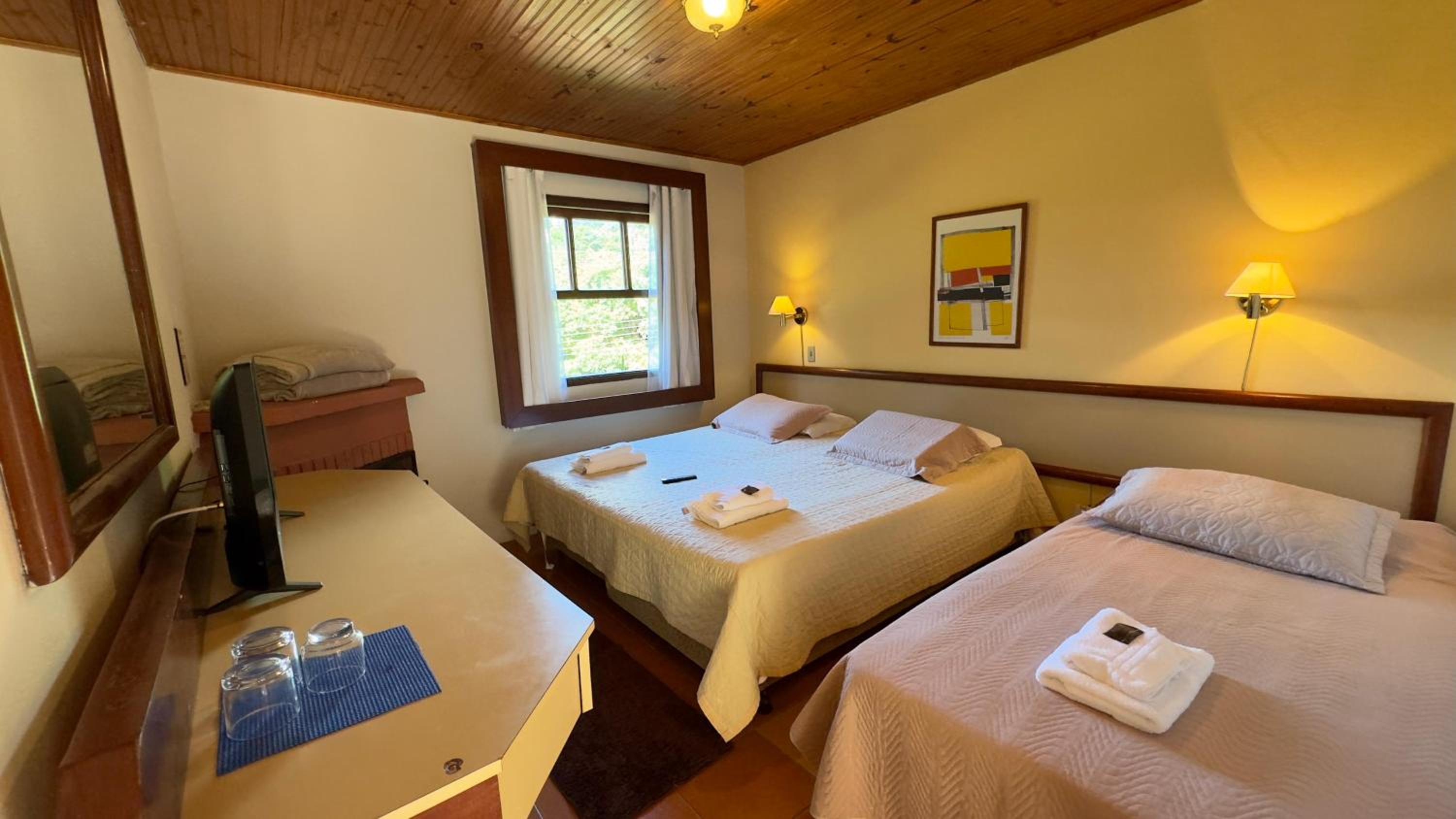 Standard Triple Room photo 3