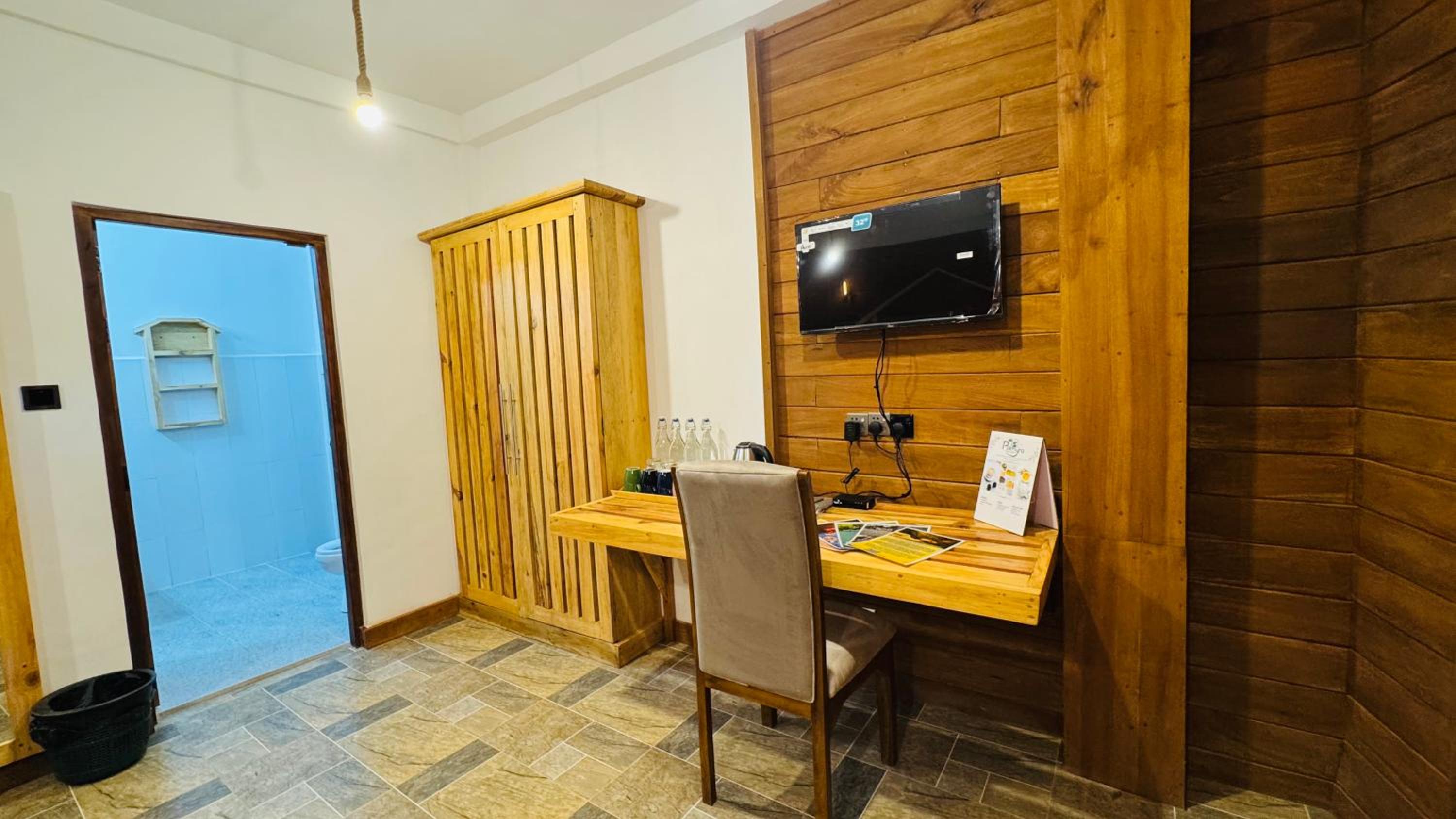Deluxe Family Suite