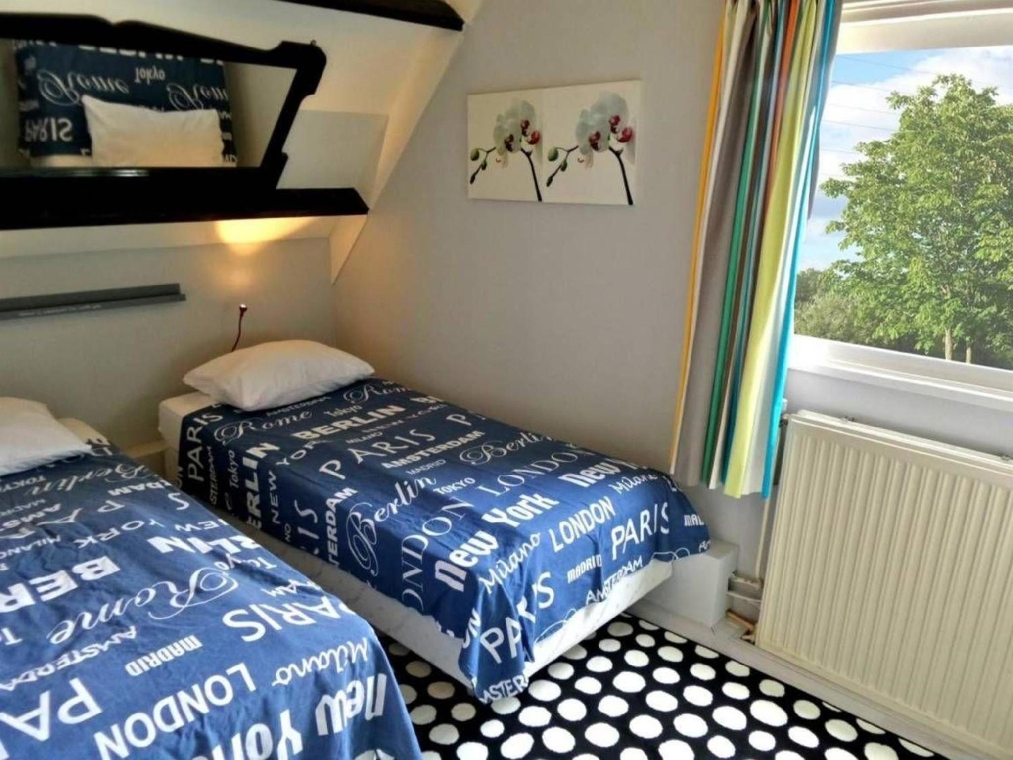 Three-Bedroom Vacation Home  photo 1