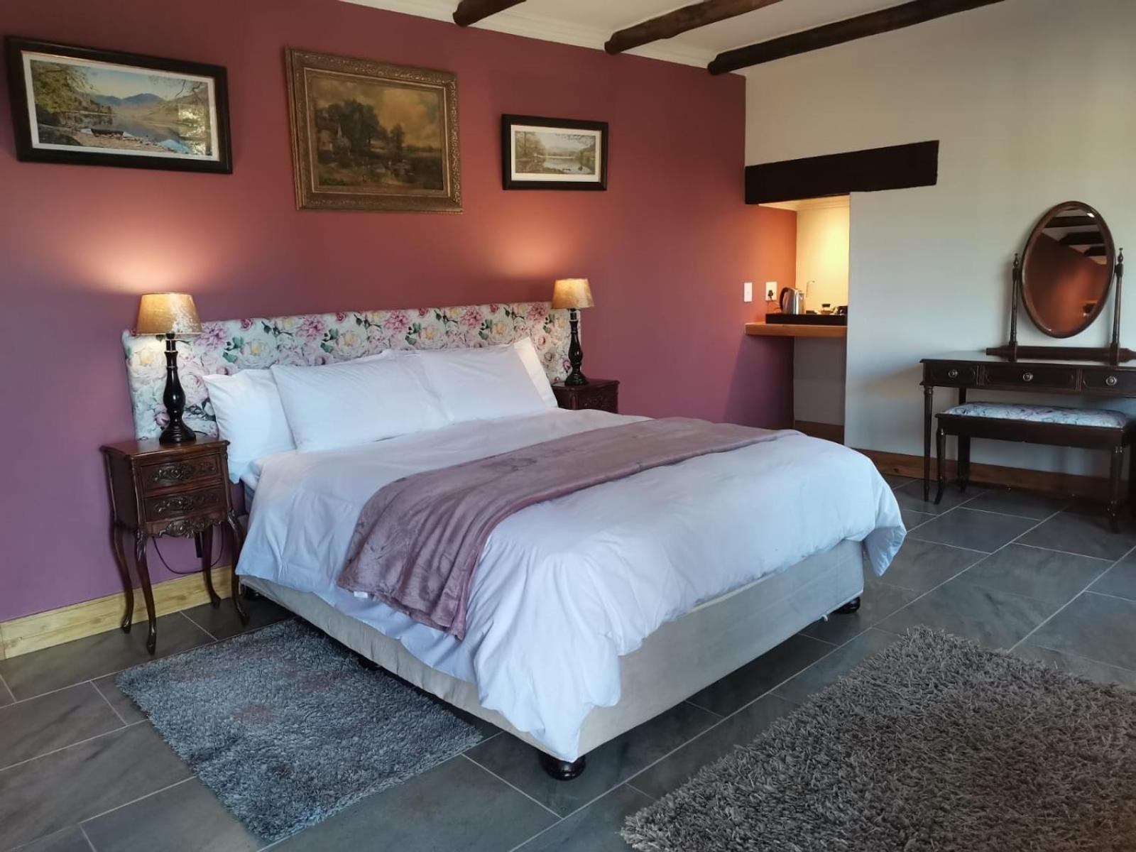 Deluxe Queen Suite