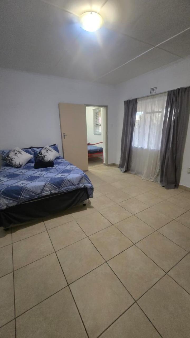 Two-Bedroom Apartment photo 3
