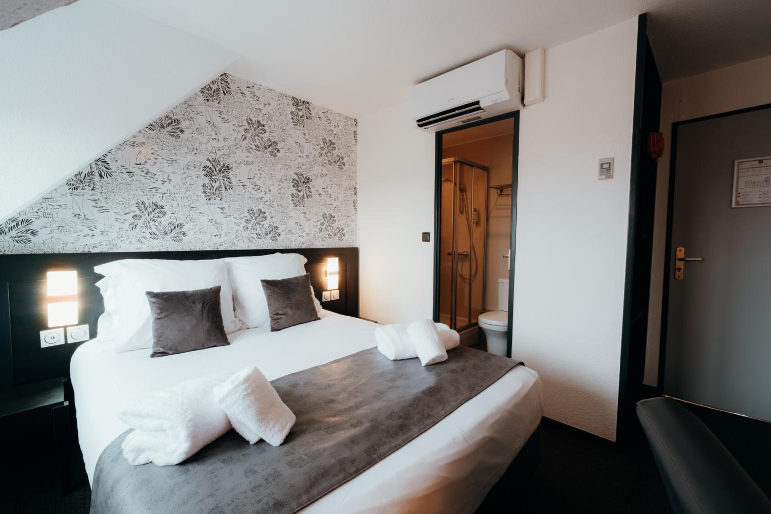 Standard Double Room photo 1