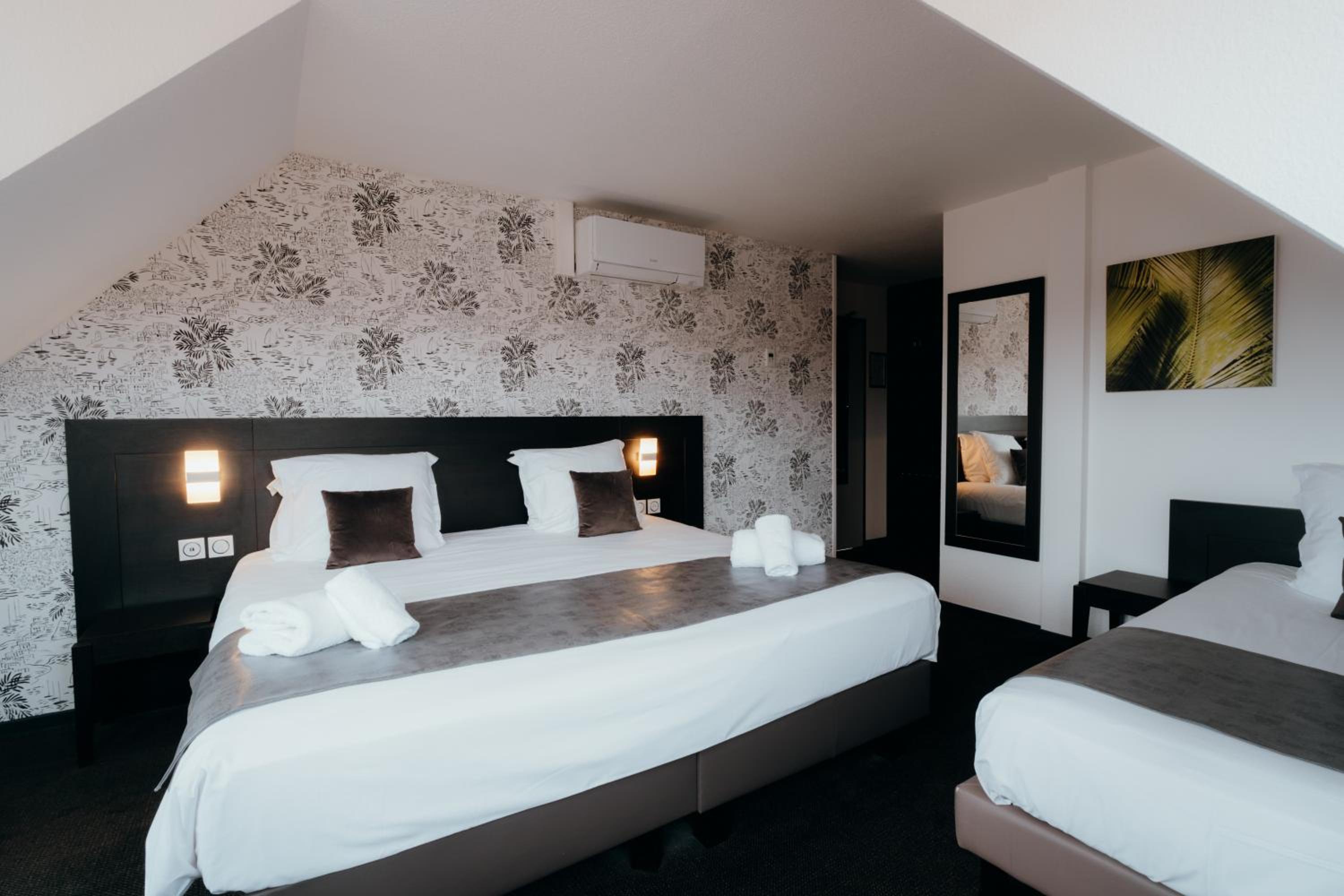 Triple Room - Photo 2