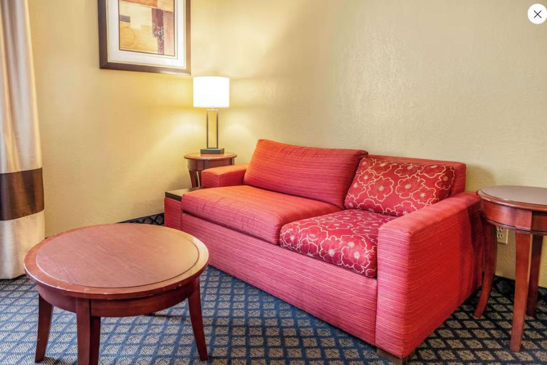 Superior Room with Two Queen Beds - Non-Smoking - Photo 1