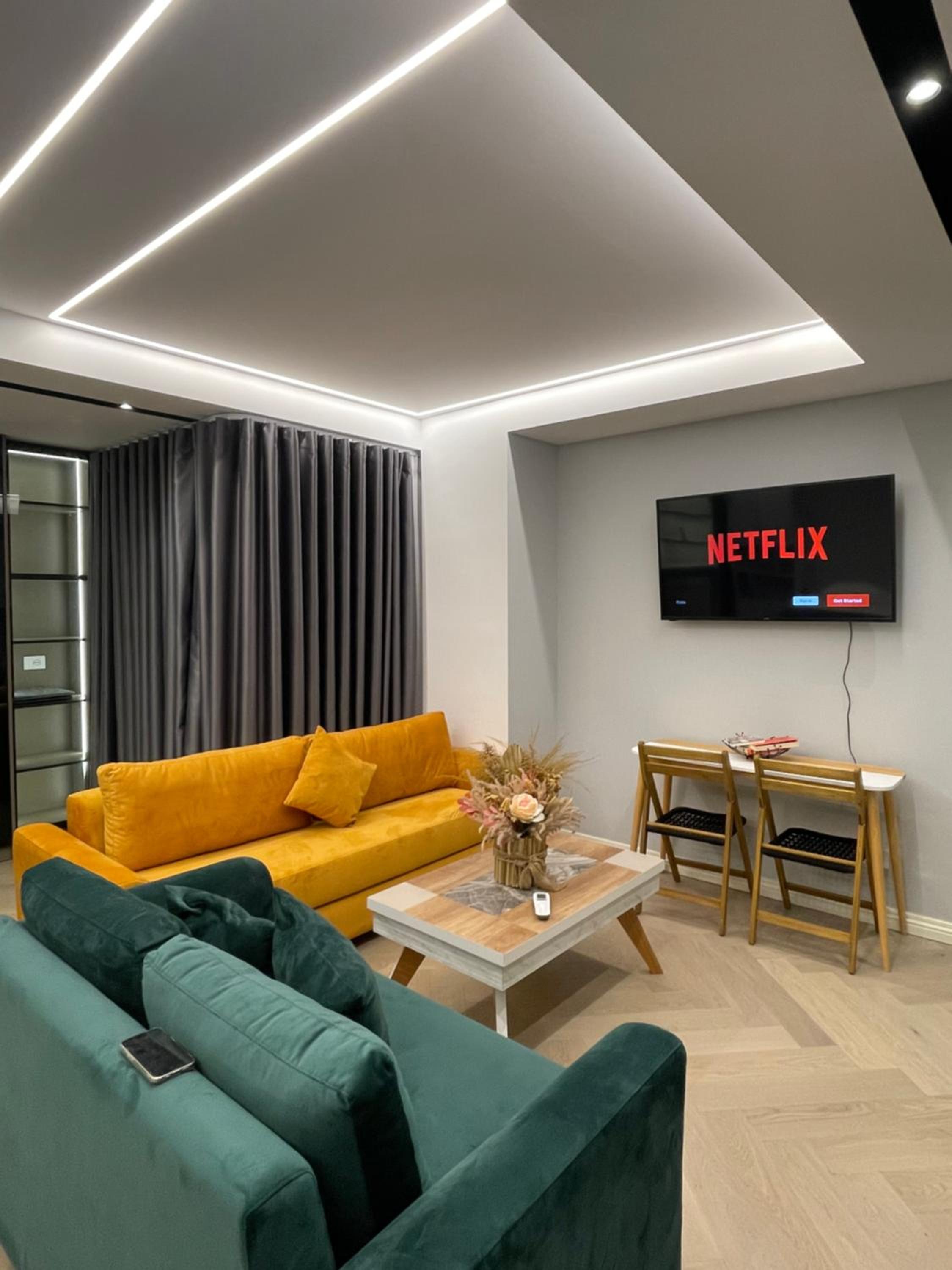 One-Bedroom Apartment