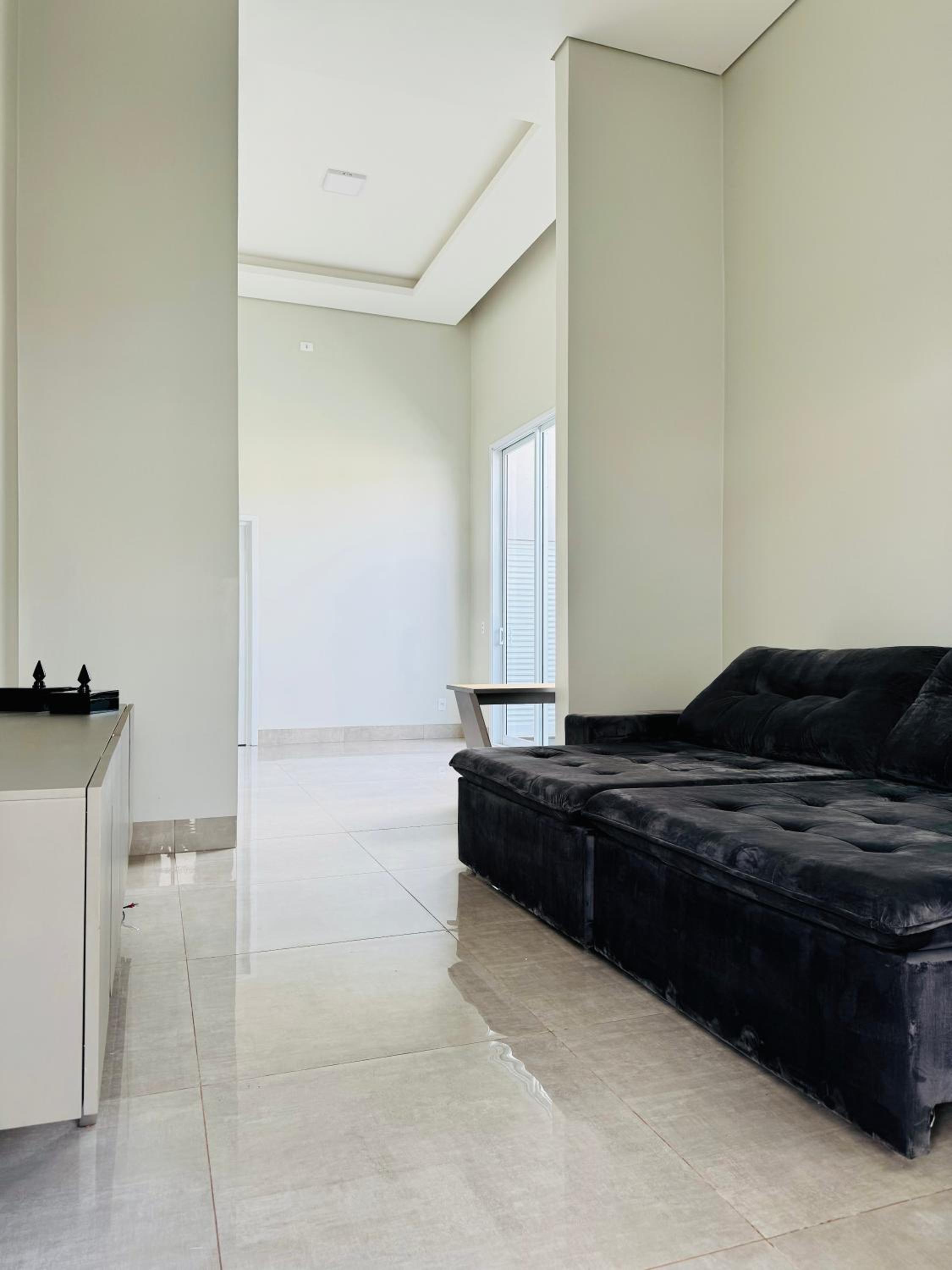 Three-Bedroom Villa photo 1